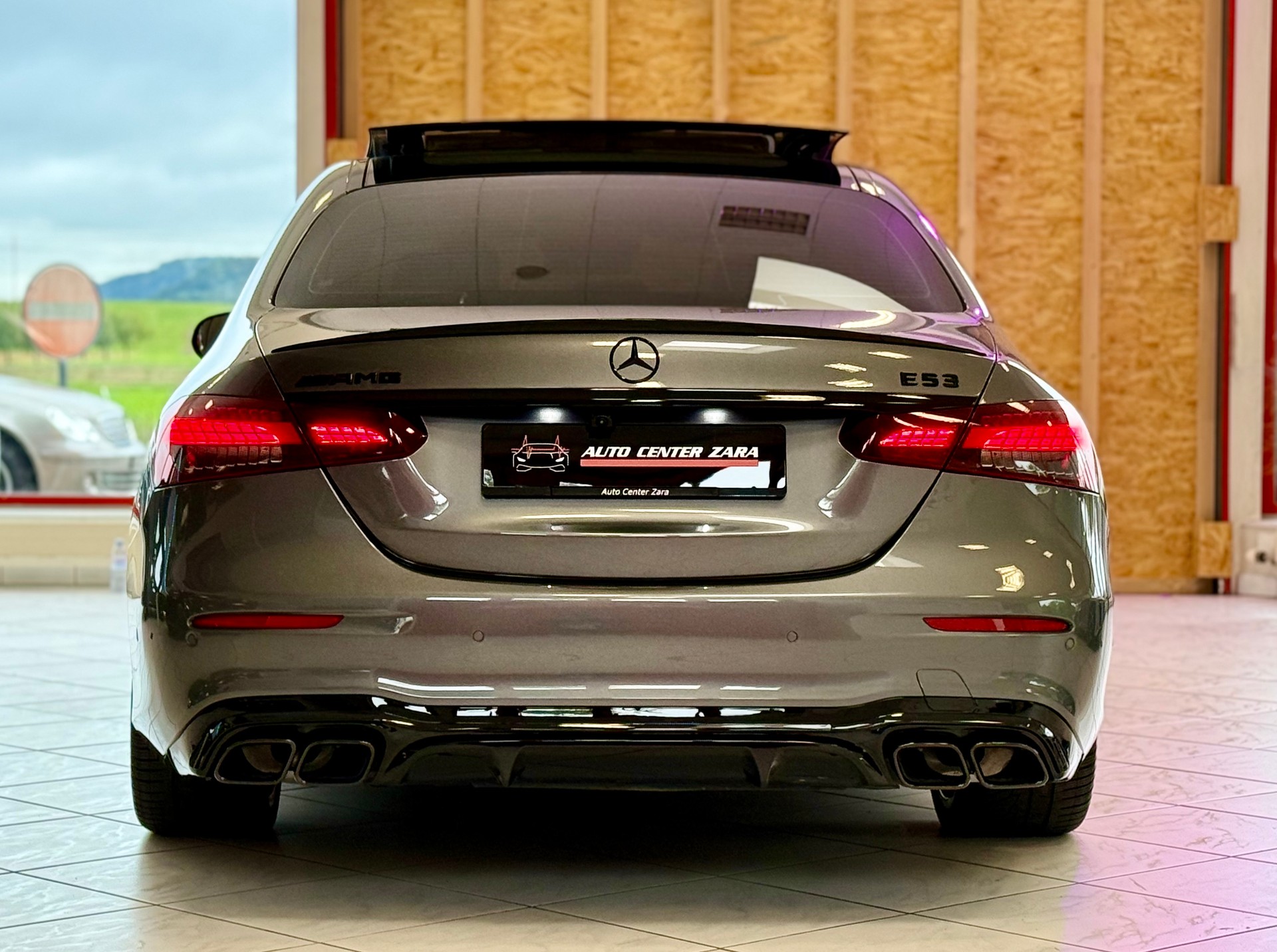 MERCEDES-BENZ AMG E 53 4Matic+ 9G-TCT *E63 S UMBAU*-image-16