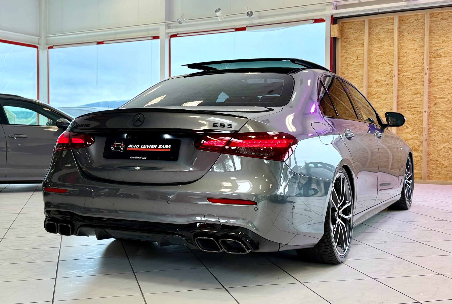 MERCEDES-BENZ AMG E 53 4Matic+ 9G-TCT *E63 S UMBAU*-image-14