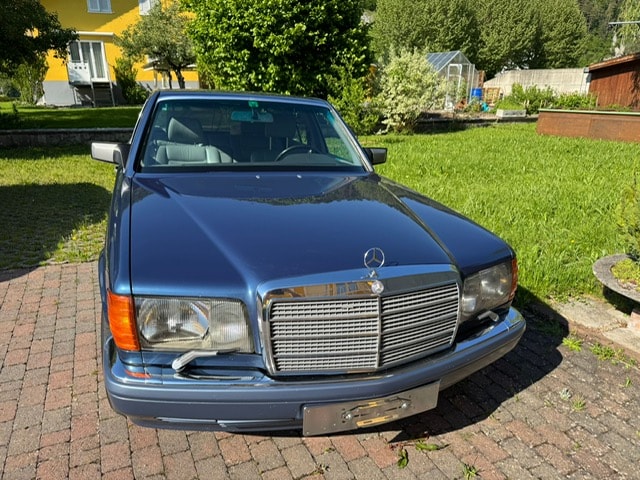 MERCEDES-BENZ