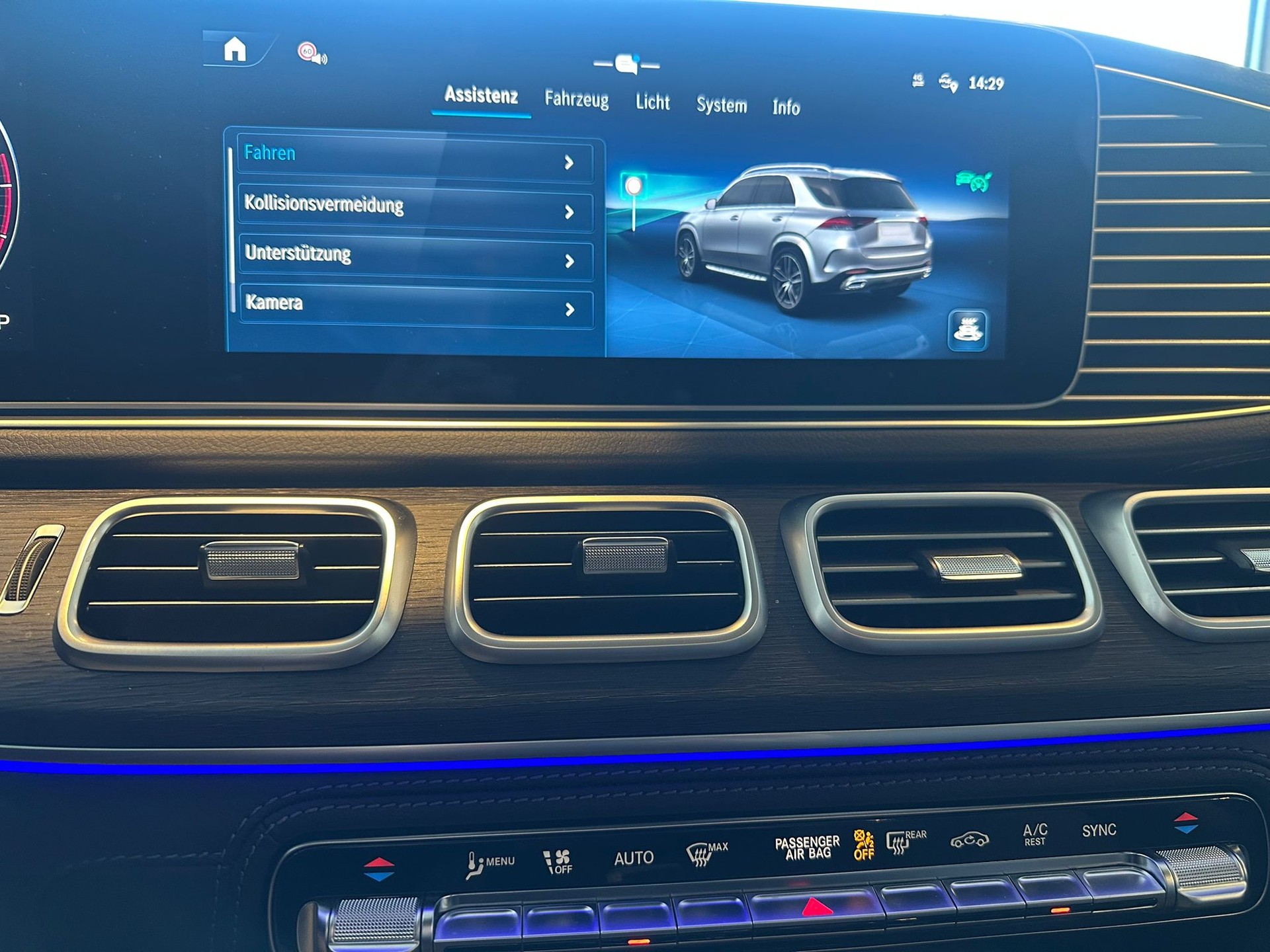 MERCEDES-BENZ GLE 450 d 4Matic 9G-Tronic-image-15