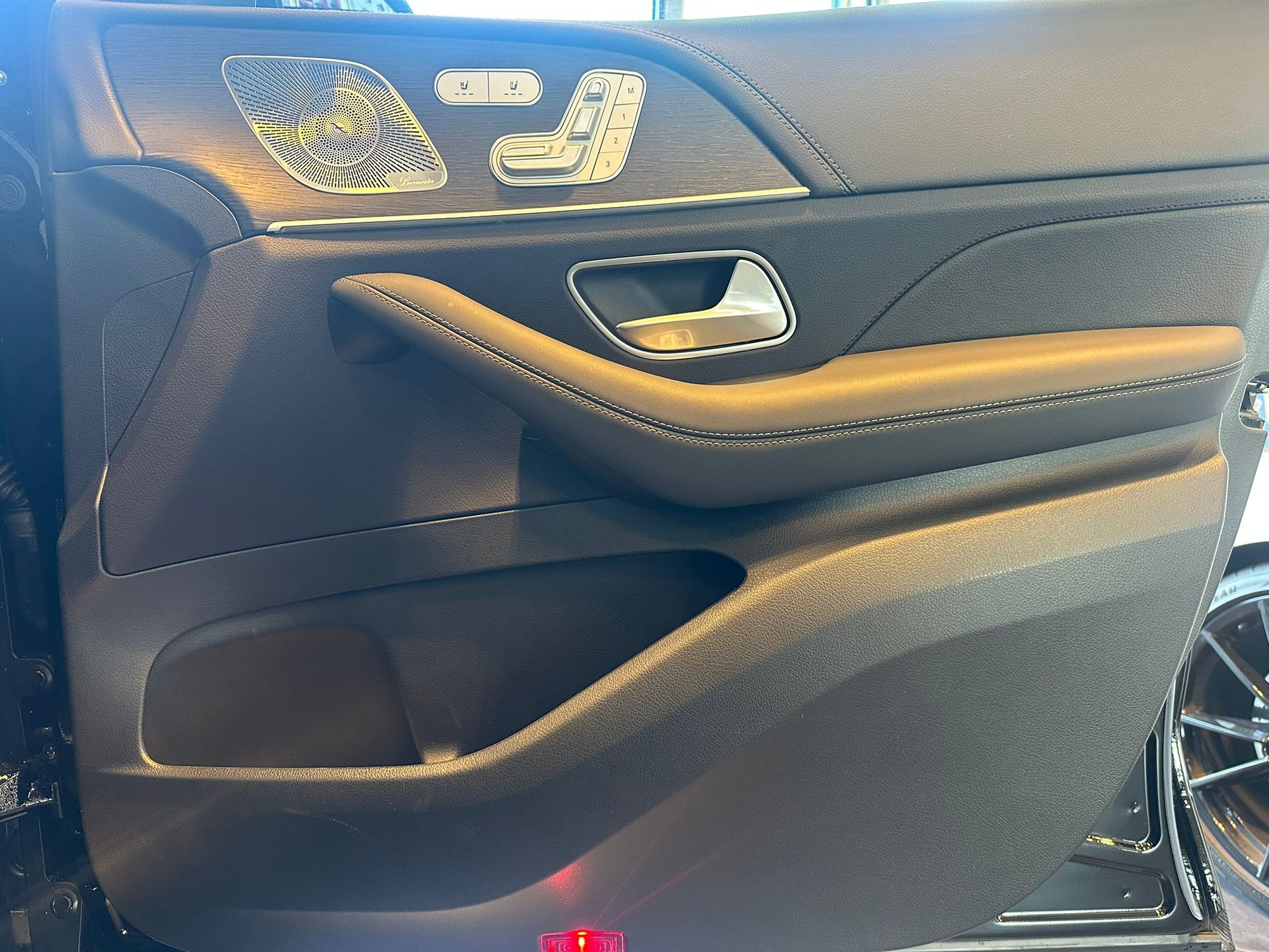 MERCEDES-BENZ GLE 450 d 4Matic 9G-Tronic-image-19