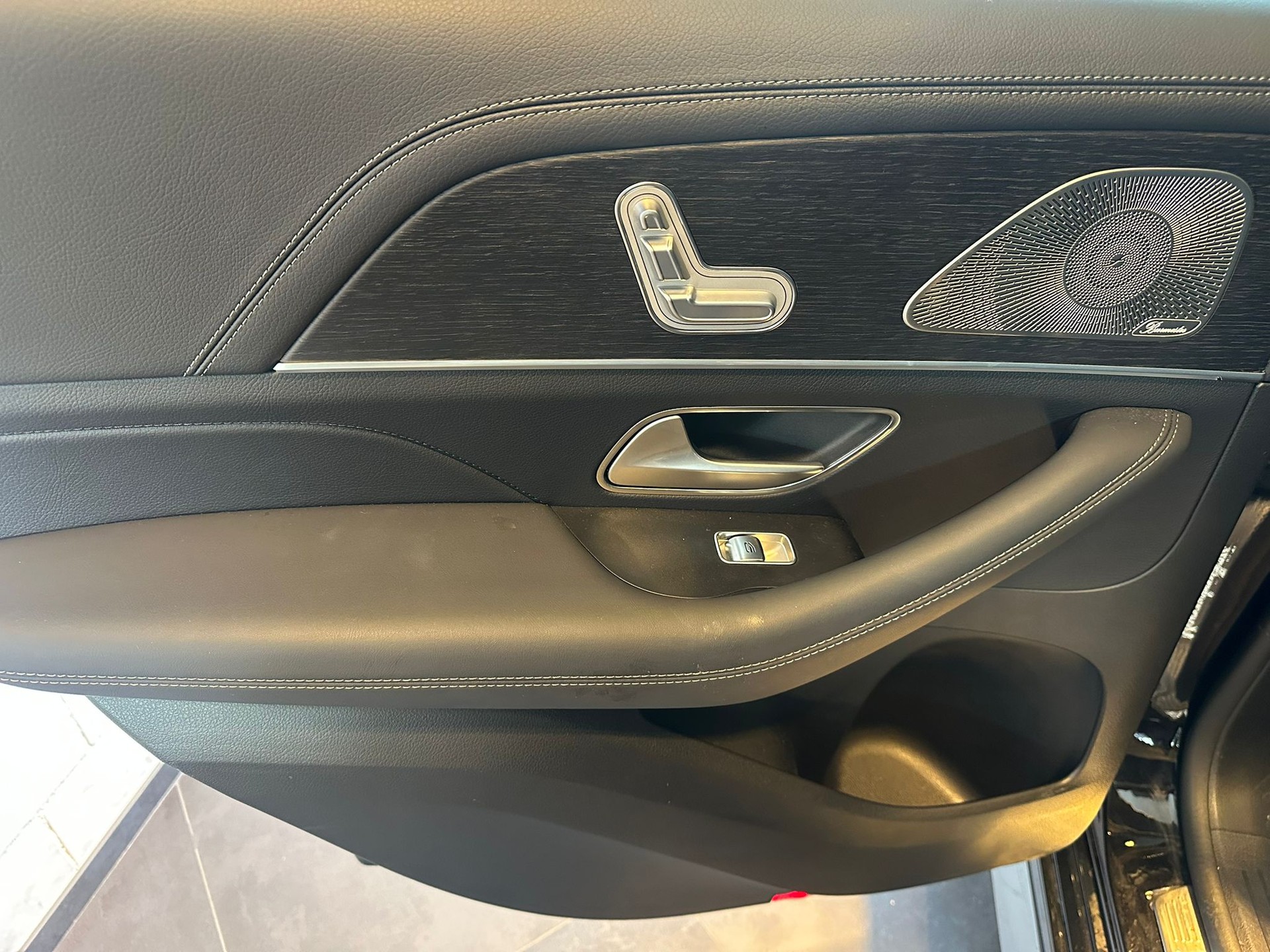 MERCEDES-BENZ GLE 450 d 4Matic 9G-Tronic-image-18