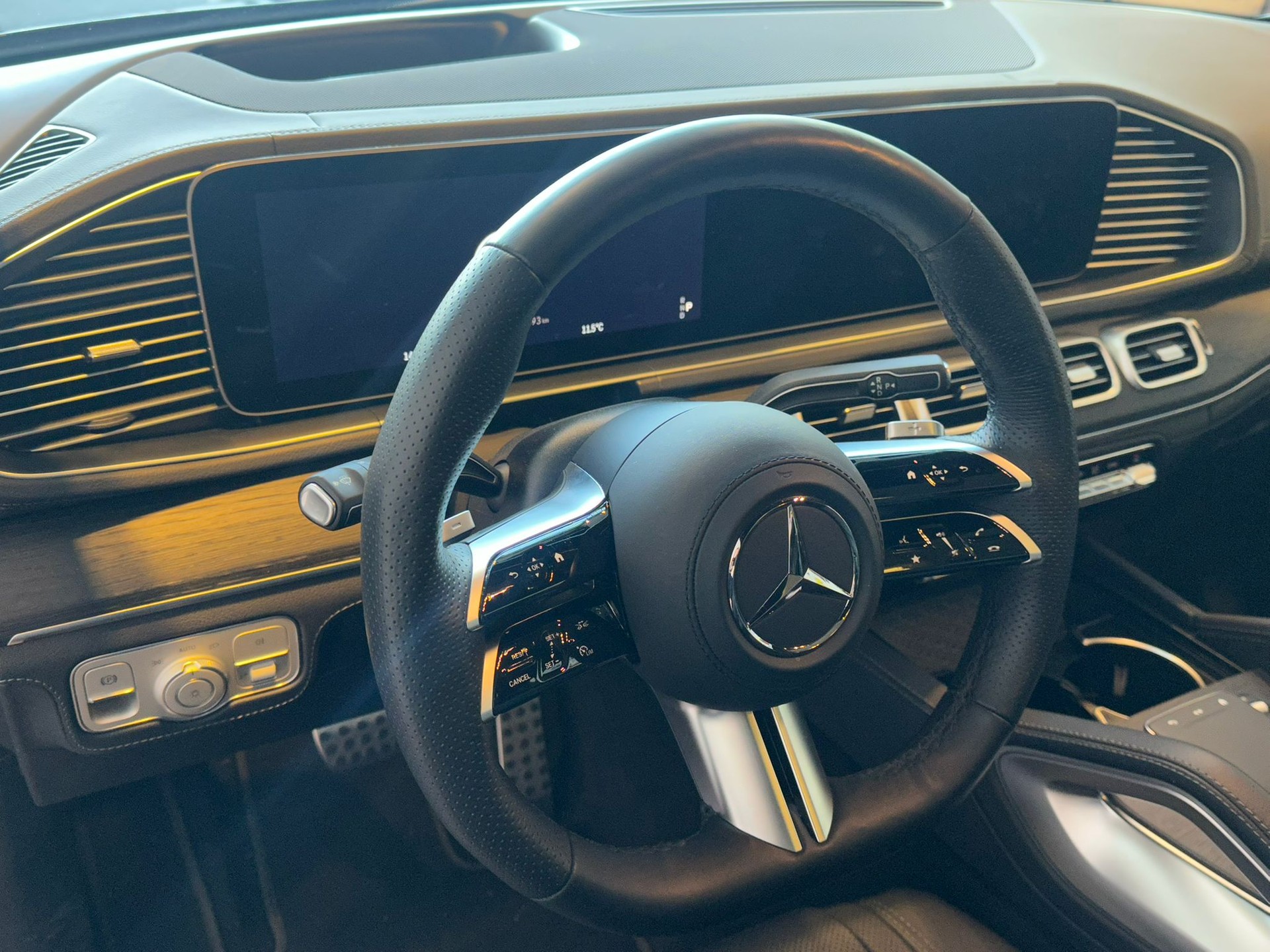 MERCEDES-BENZ GLE 450 d 4Matic 9G-Tronic-image-11