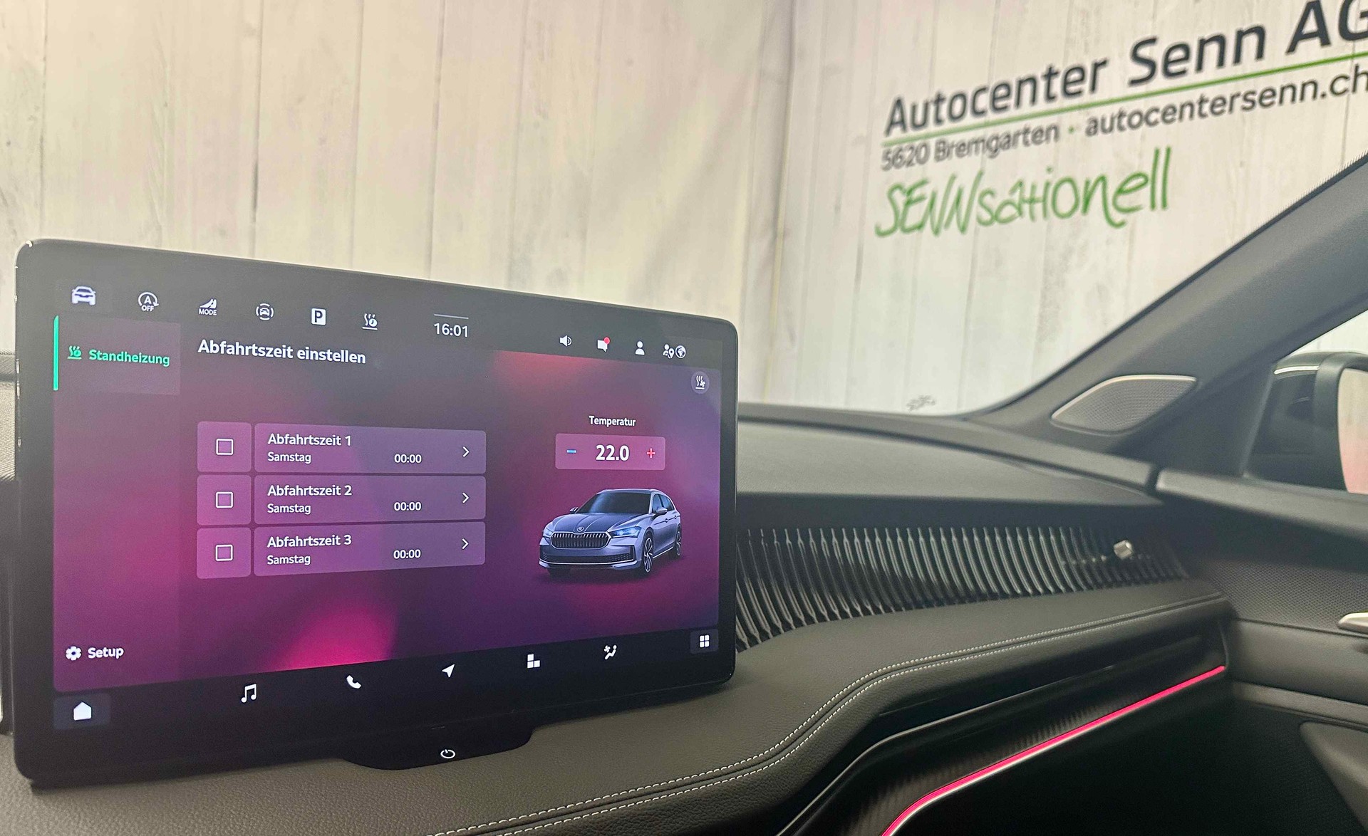 SKODA Superb Combi 2.0 TSI Sportline 4x4 DSG-image-15