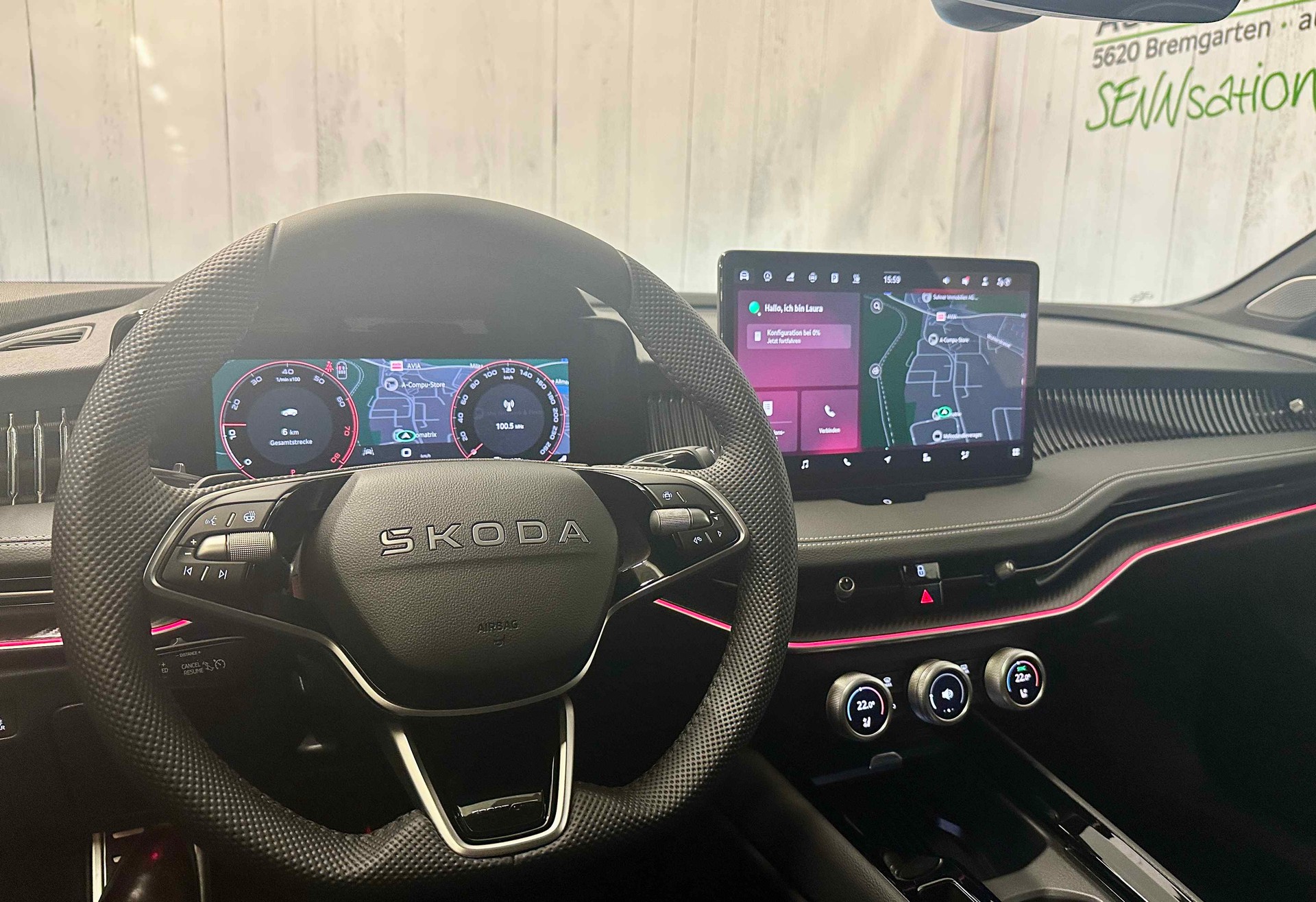 SKODA Superb Combi 2.0 TSI Sportline 4x4 DSG-image-10