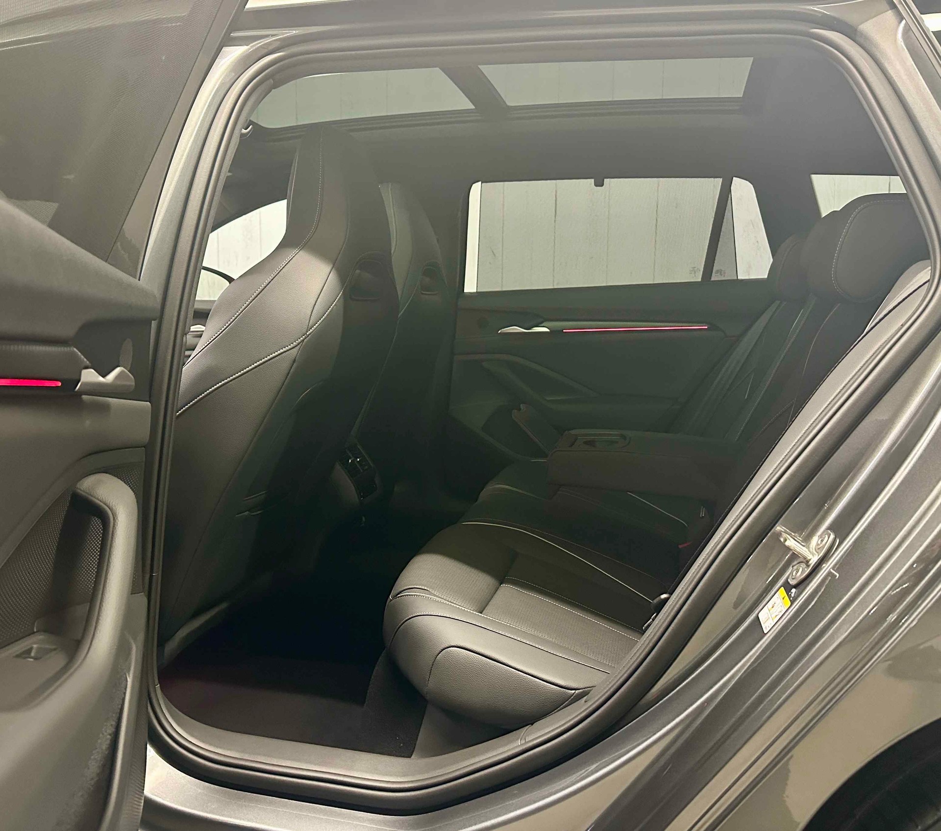 SKODA Superb Combi 2.0 TSI Sportline 4x4 DSG-image-7