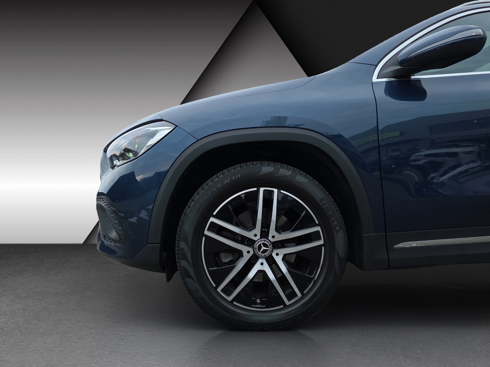 MERCEDES-BENZ GLA 200d 4Matic Progressive 8G-DCT-image-17
