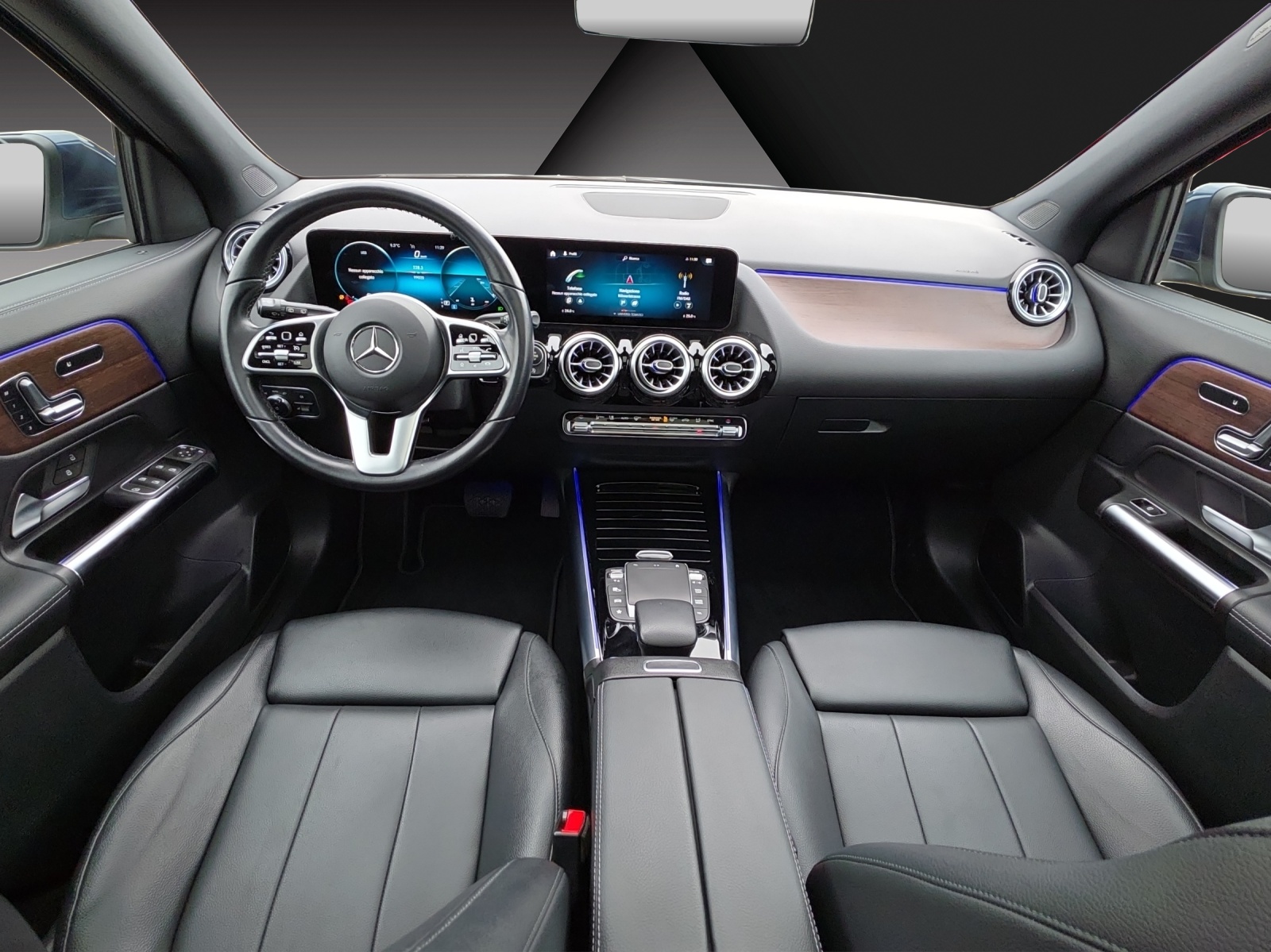 MERCEDES-BENZ GLA 200d 4Matic Progressive 8G-DCT-image-8
