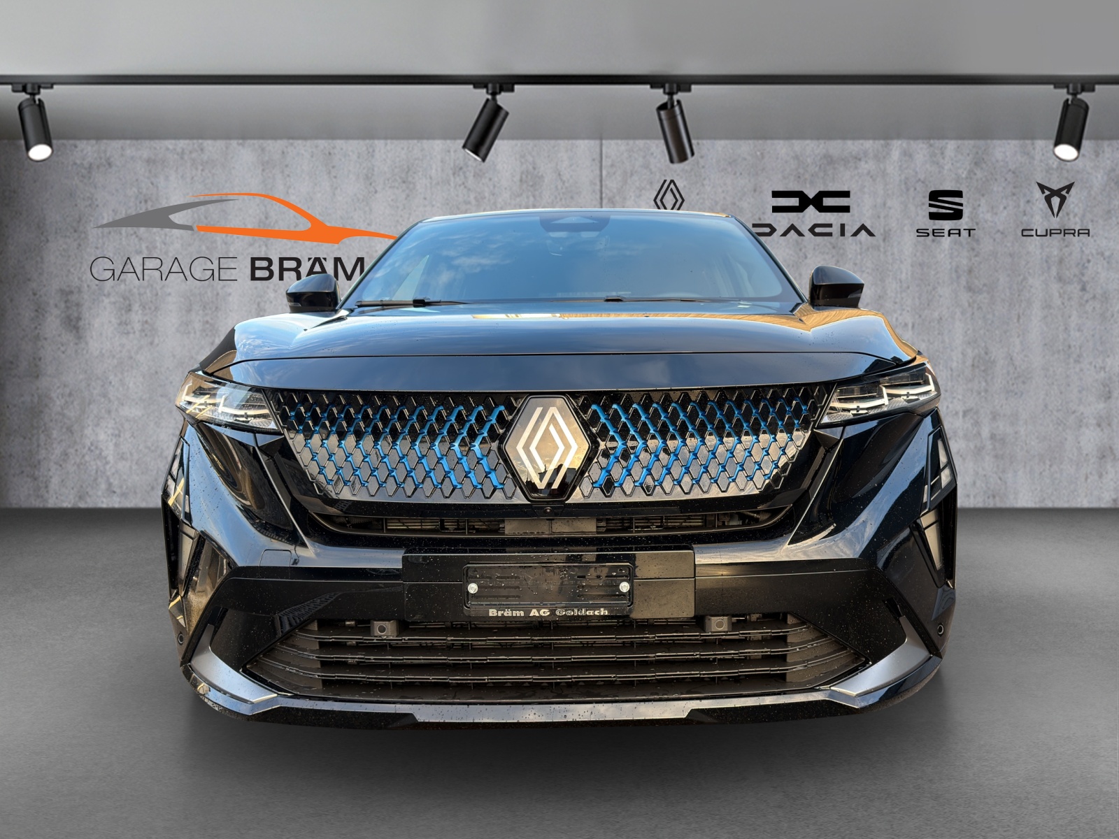 RENAULT Rafale 1.2 E-Tech Plug-in Hybrid 300 4x4 Atelier Alpine-image-1