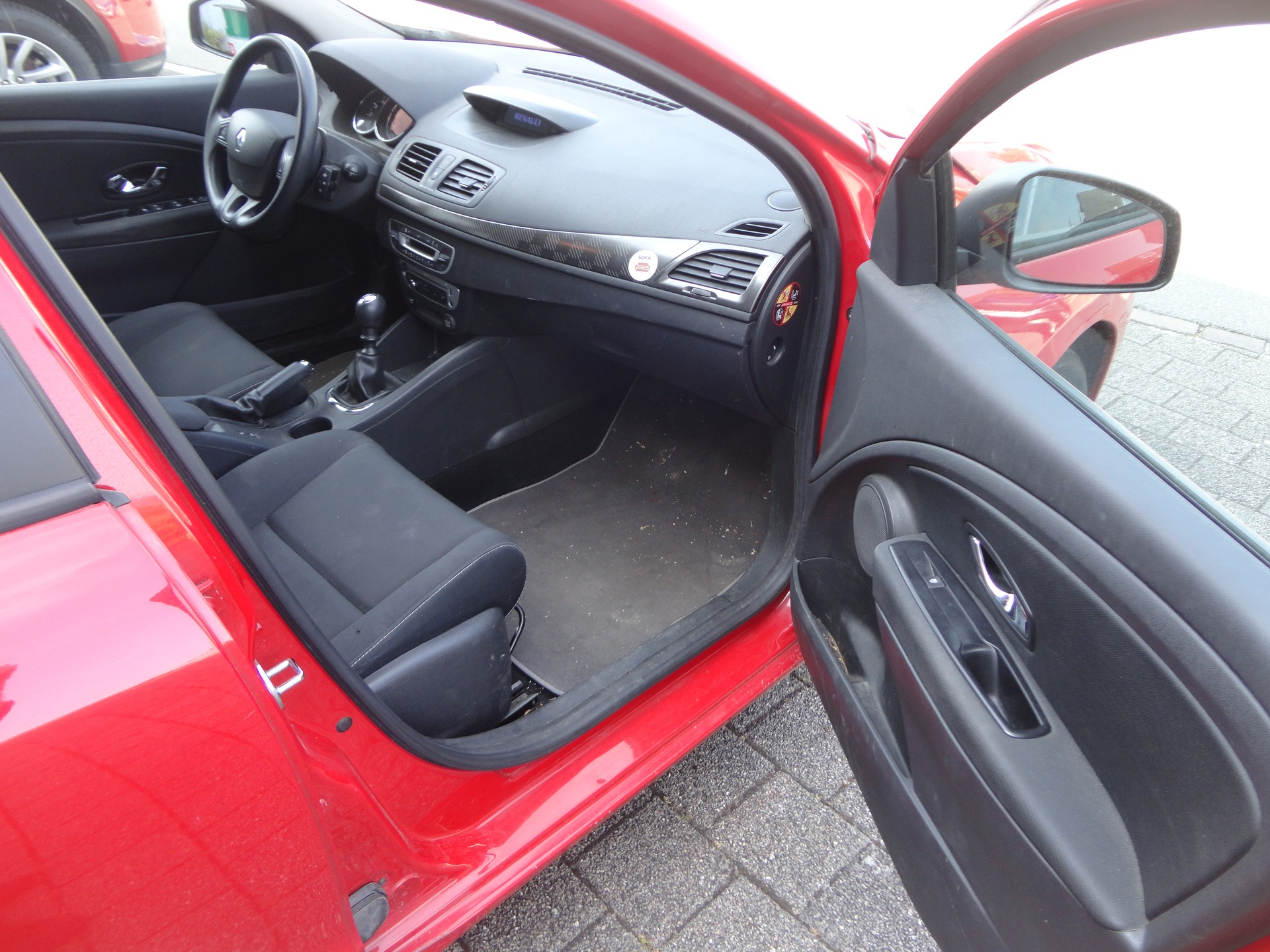 RENAULT Mégane Grandtour 1.5 dCi Expression-image-13