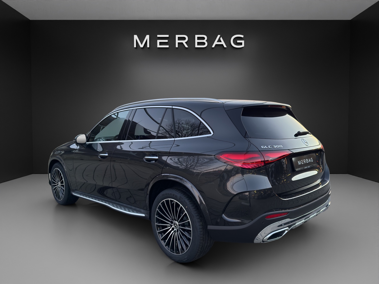 MERCEDES-BENZ GLC 300 4Matic 9G-Tronic-image-2