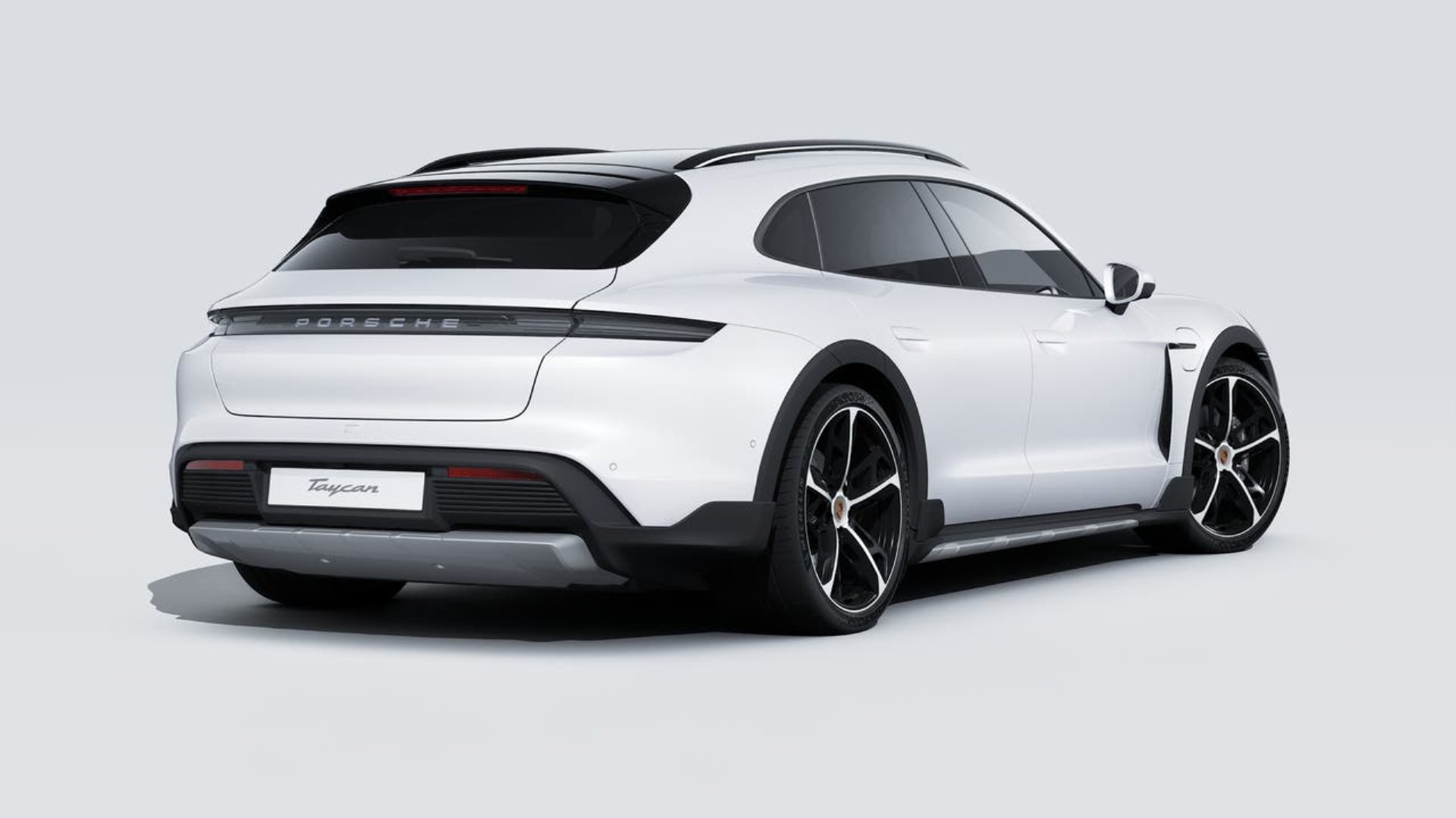 PORSCHE Taycan 4 Cross Turismo-image-8