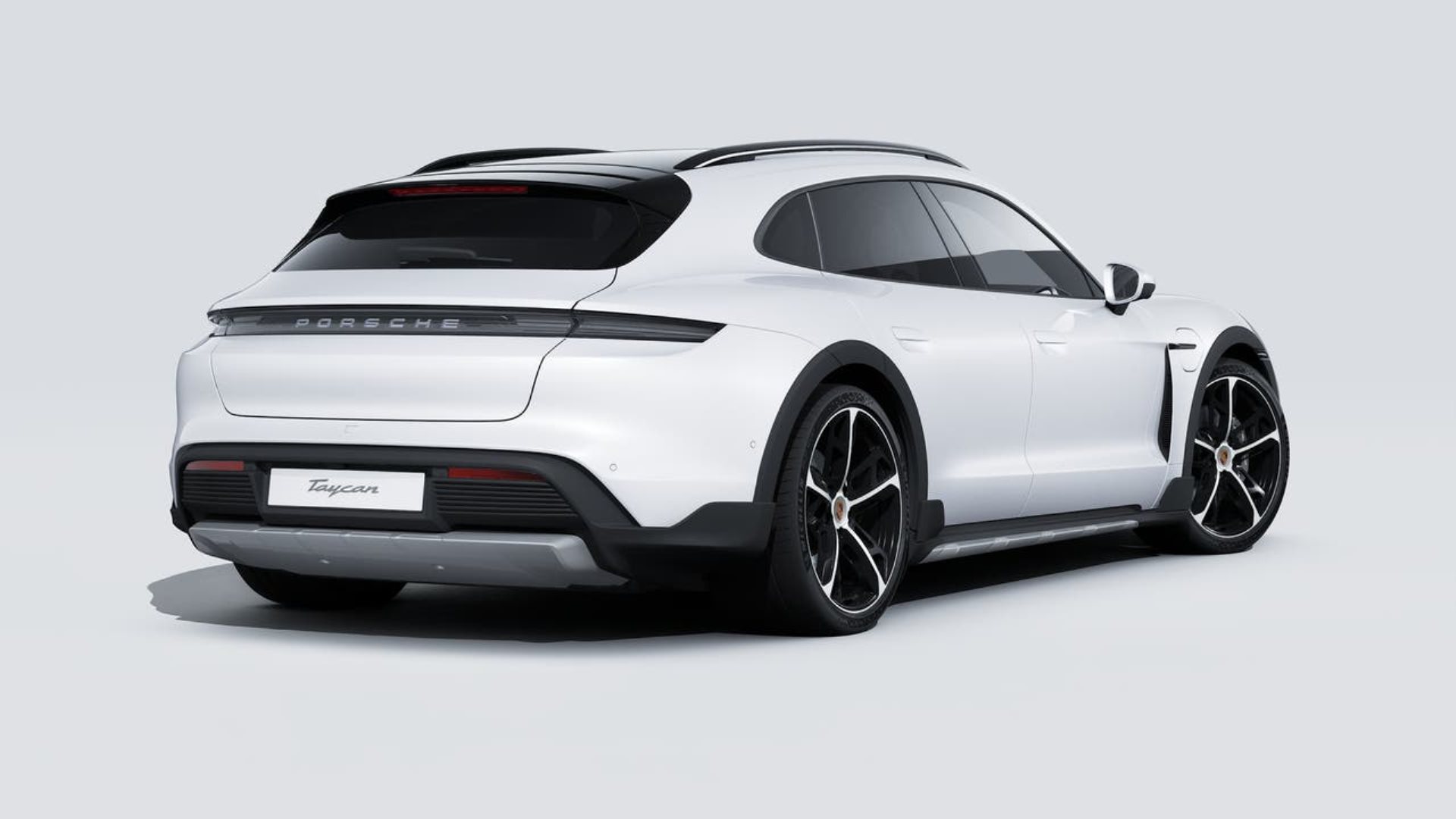PORSCHE Taycan 4 Cross Turismo-image-8