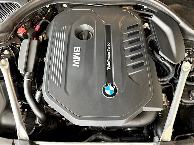 BMW 540i xDrive Steptronic M Sport-image-21