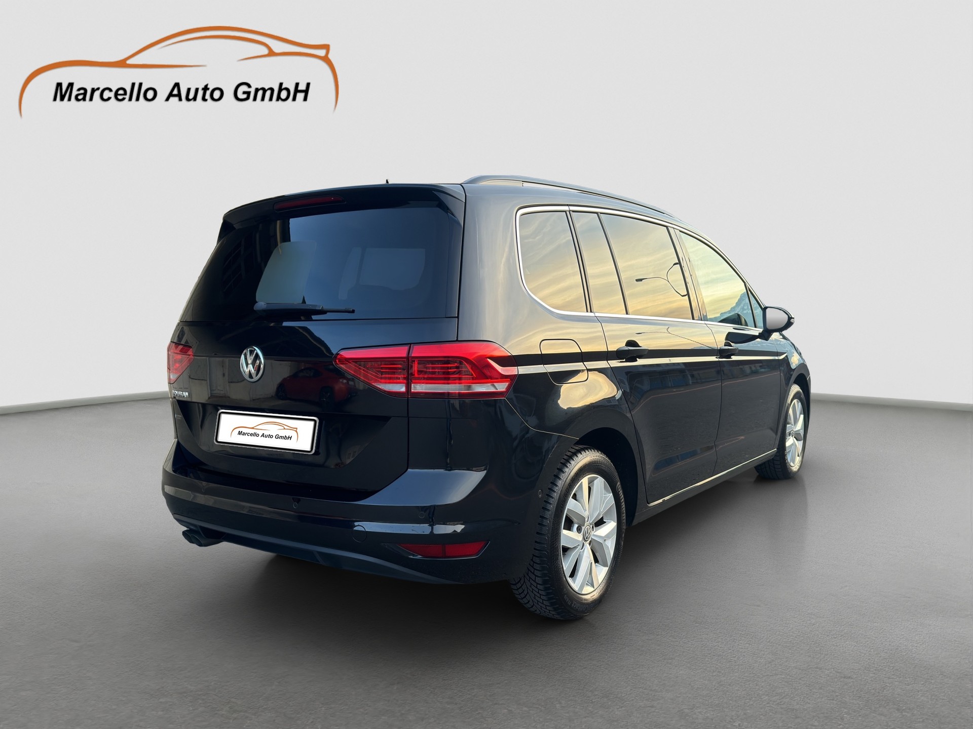 VW Touran 2.0 TDI BlueMotion Technology Comfortline DSG-image-14