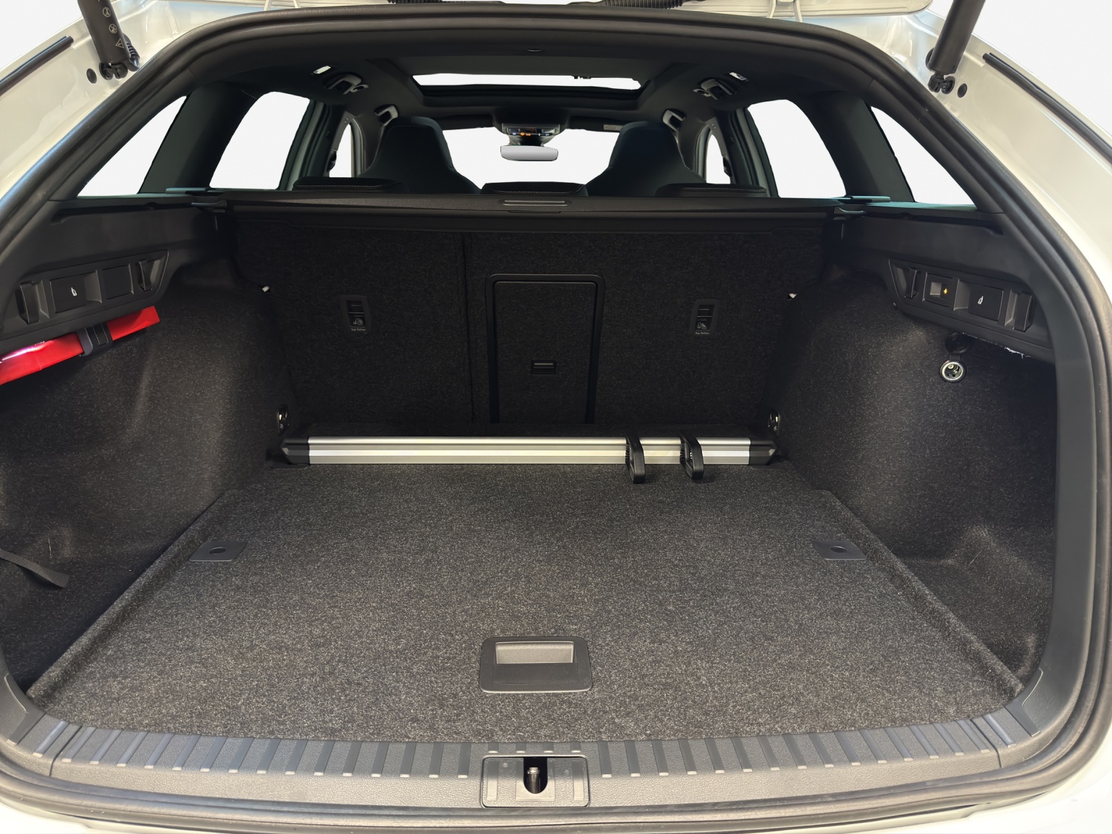 SKODA Octavia Combi 2.0 TSI DSG Dynamic 4x4-image-12