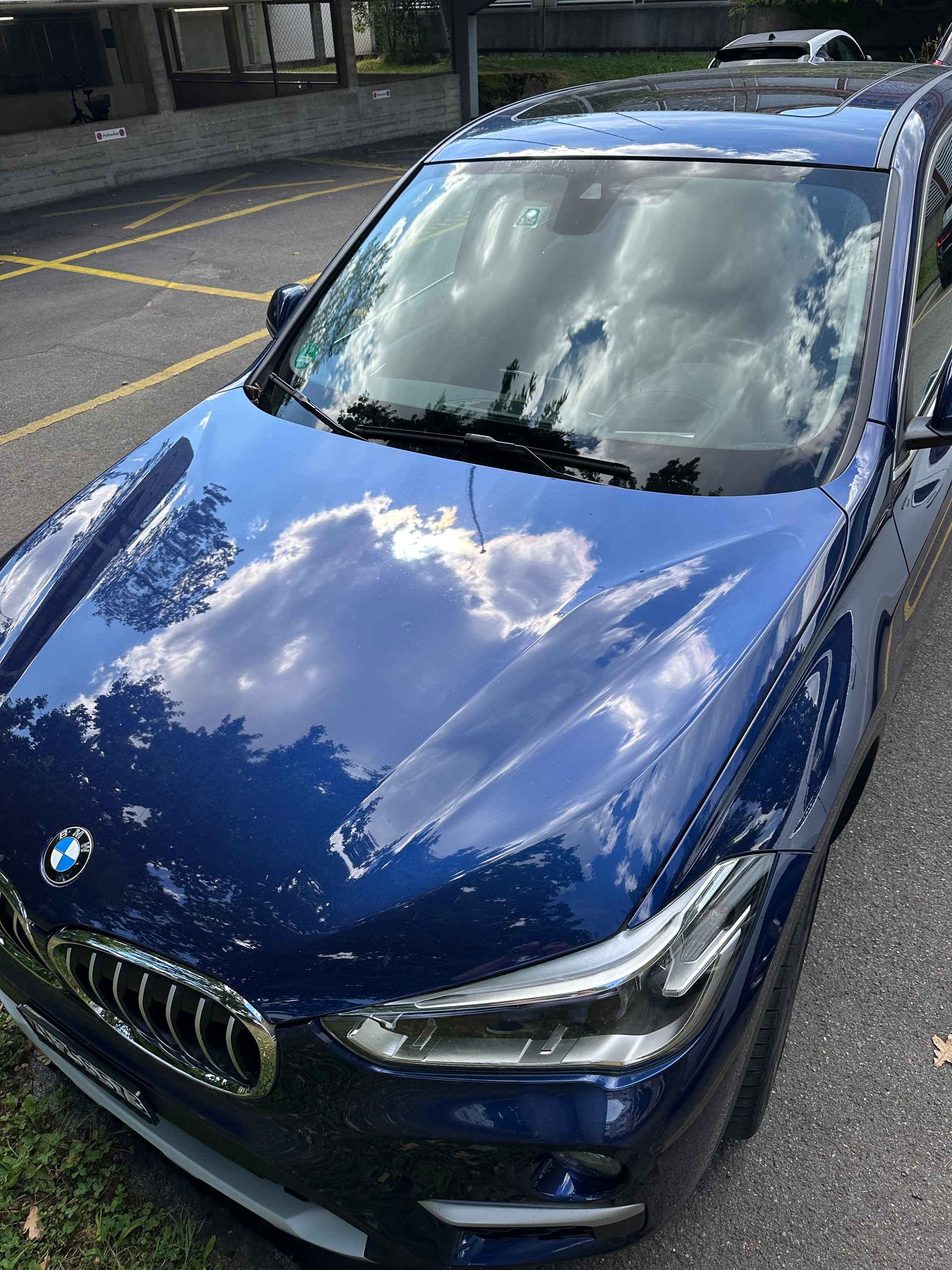 BMW X1 xDrive 25i Sport Line Steptronic-image-0