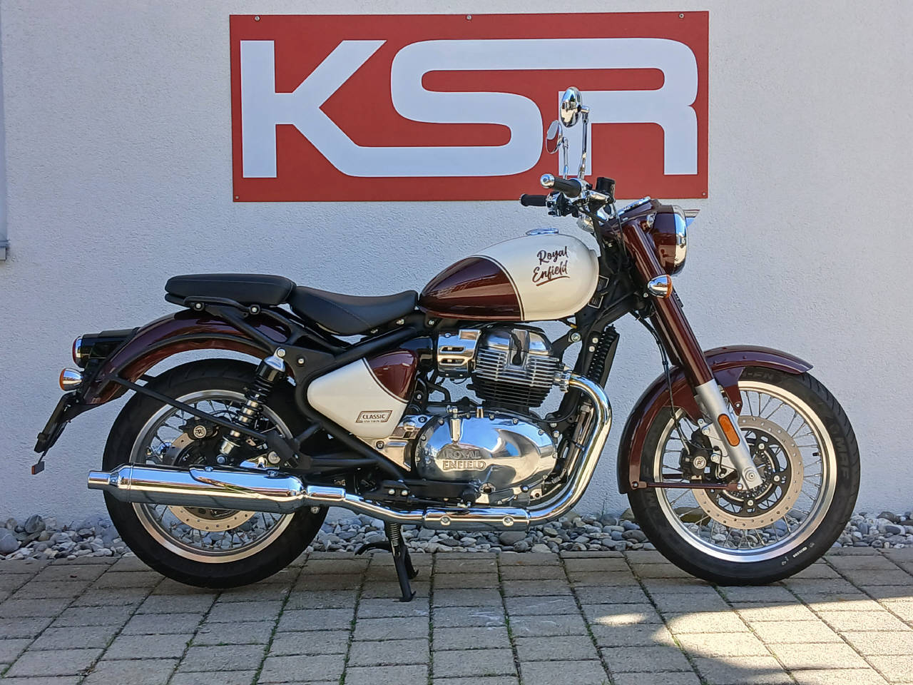 ROYAL ENFIELD Classic 650 Base