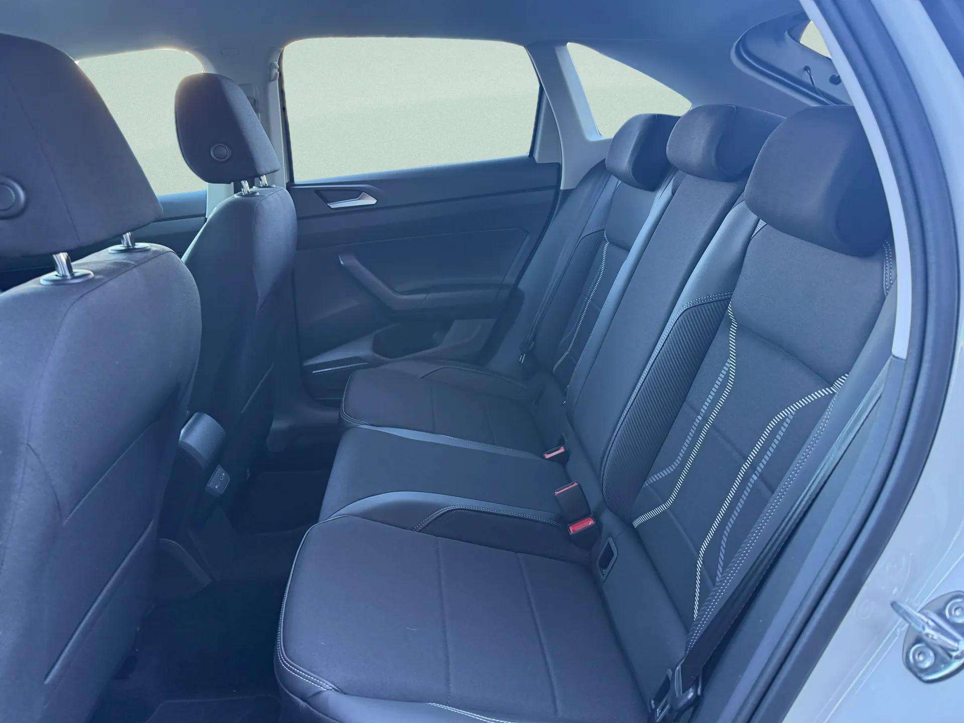 VW Taigo 1.5 TSI Style DSG-image-16