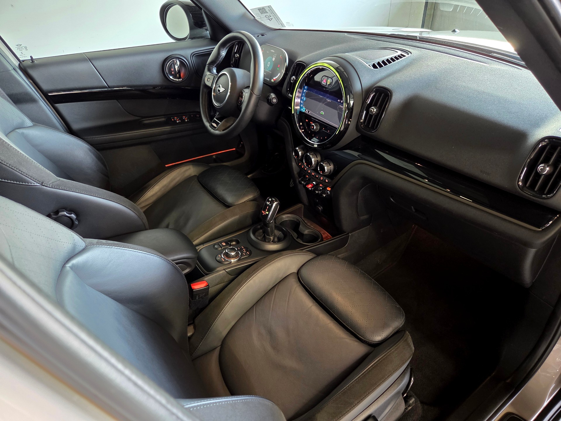 MINI Countryman F60 2.0i John Cooper Works ALL4-image-7