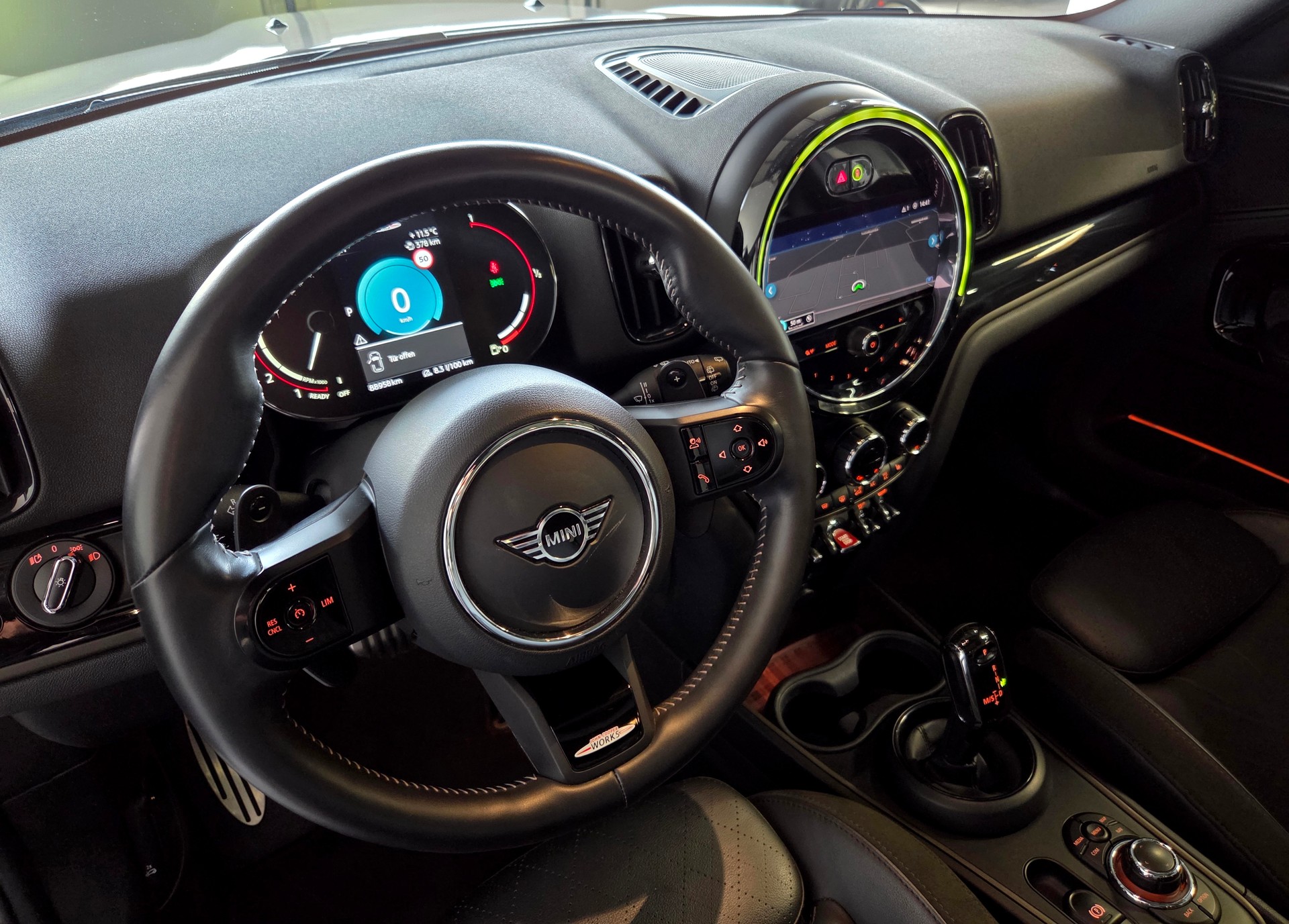 MINI Countryman F60 2.0i John Cooper Works ALL4-image-17
