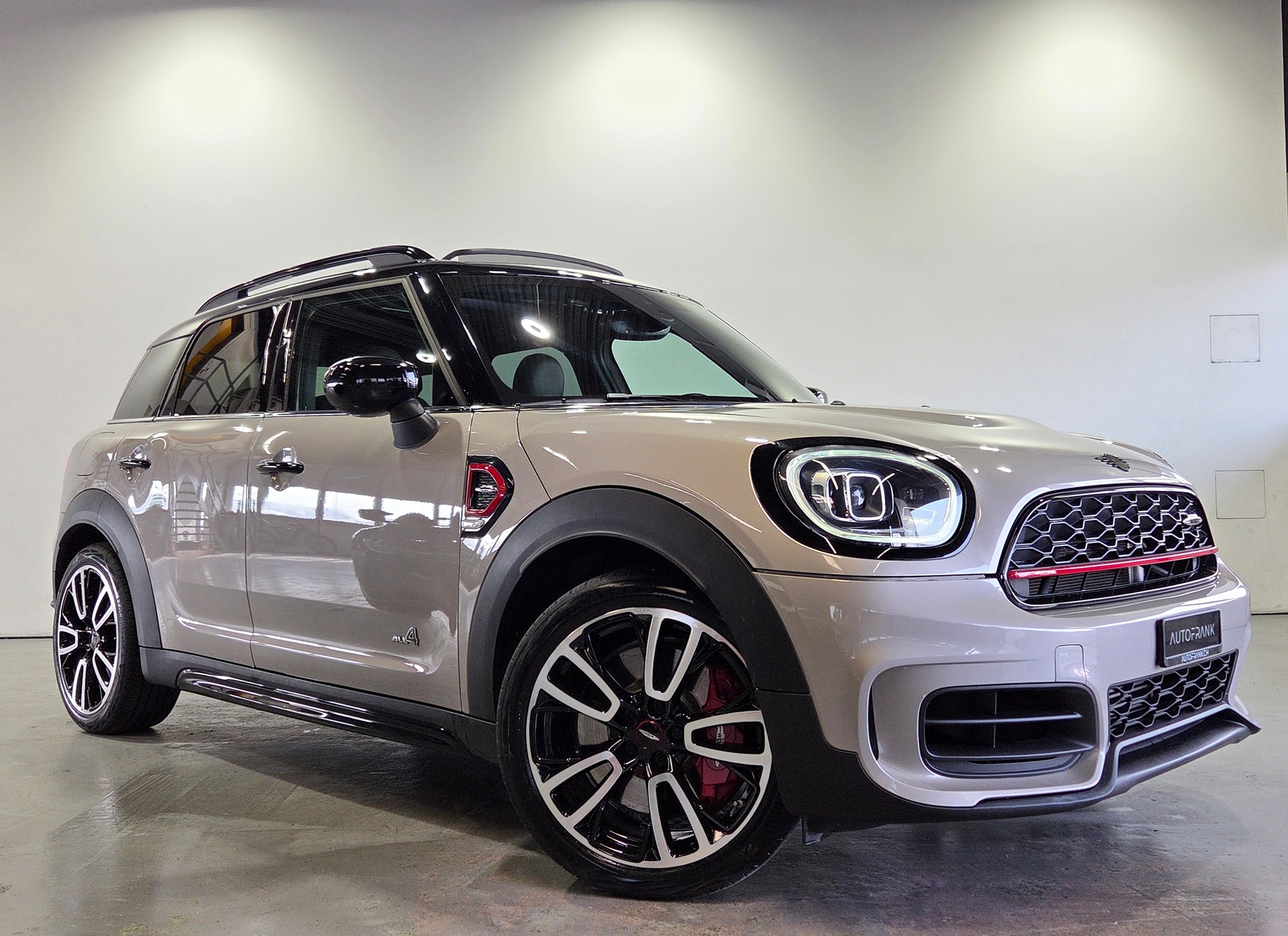 MINI Countryman F60 2.0i John Cooper Works ALL4-showroom-element-2