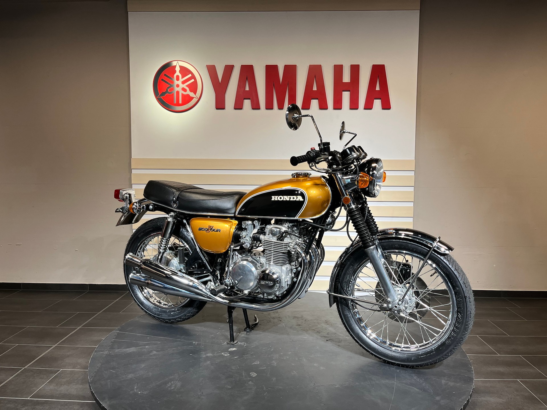 HONDA CB 500