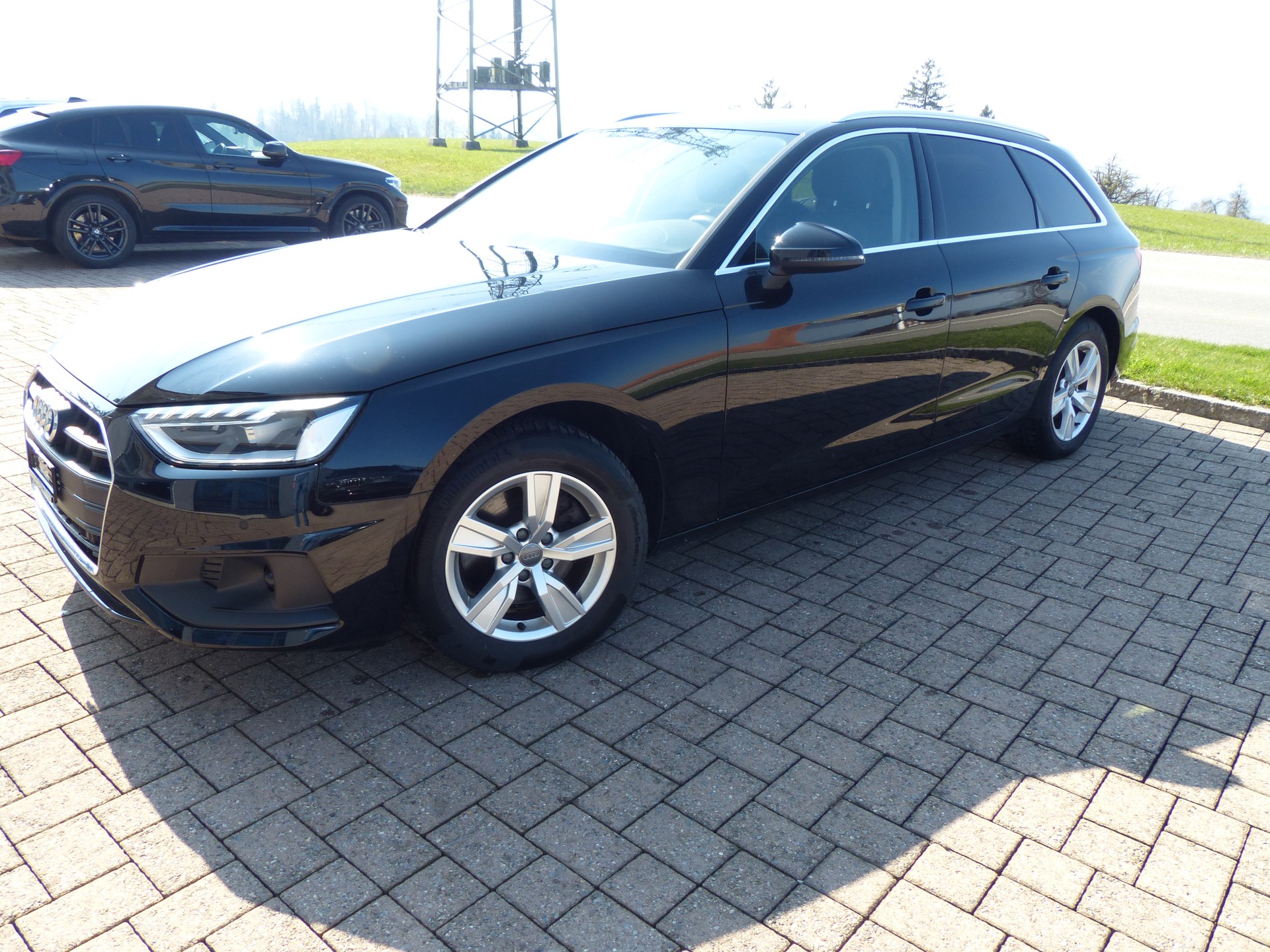 AUDI A4 Avant 35 TDI S-tronic-image-5