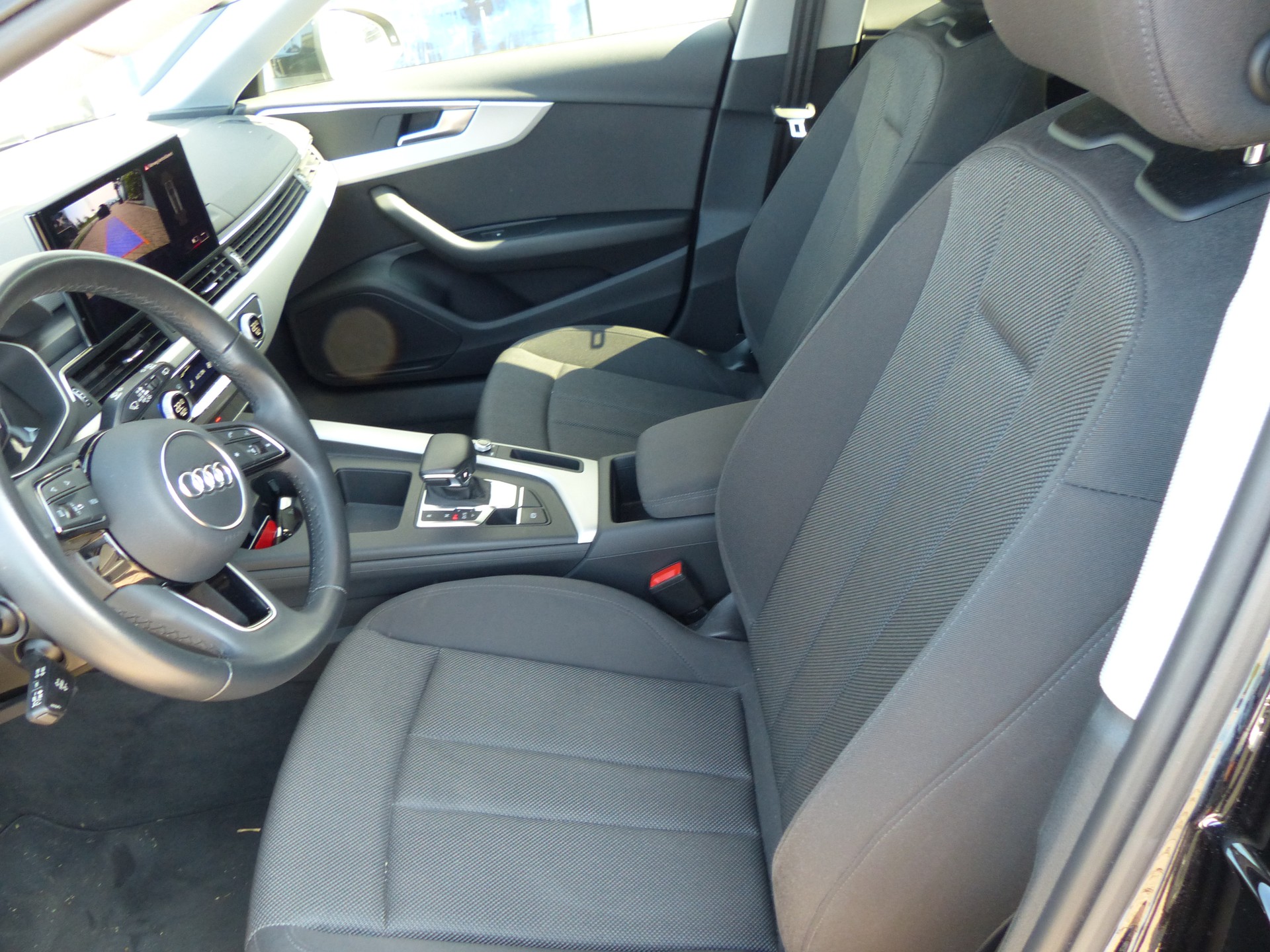 AUDI A4 Avant 35 TDI S-tronic-image-16