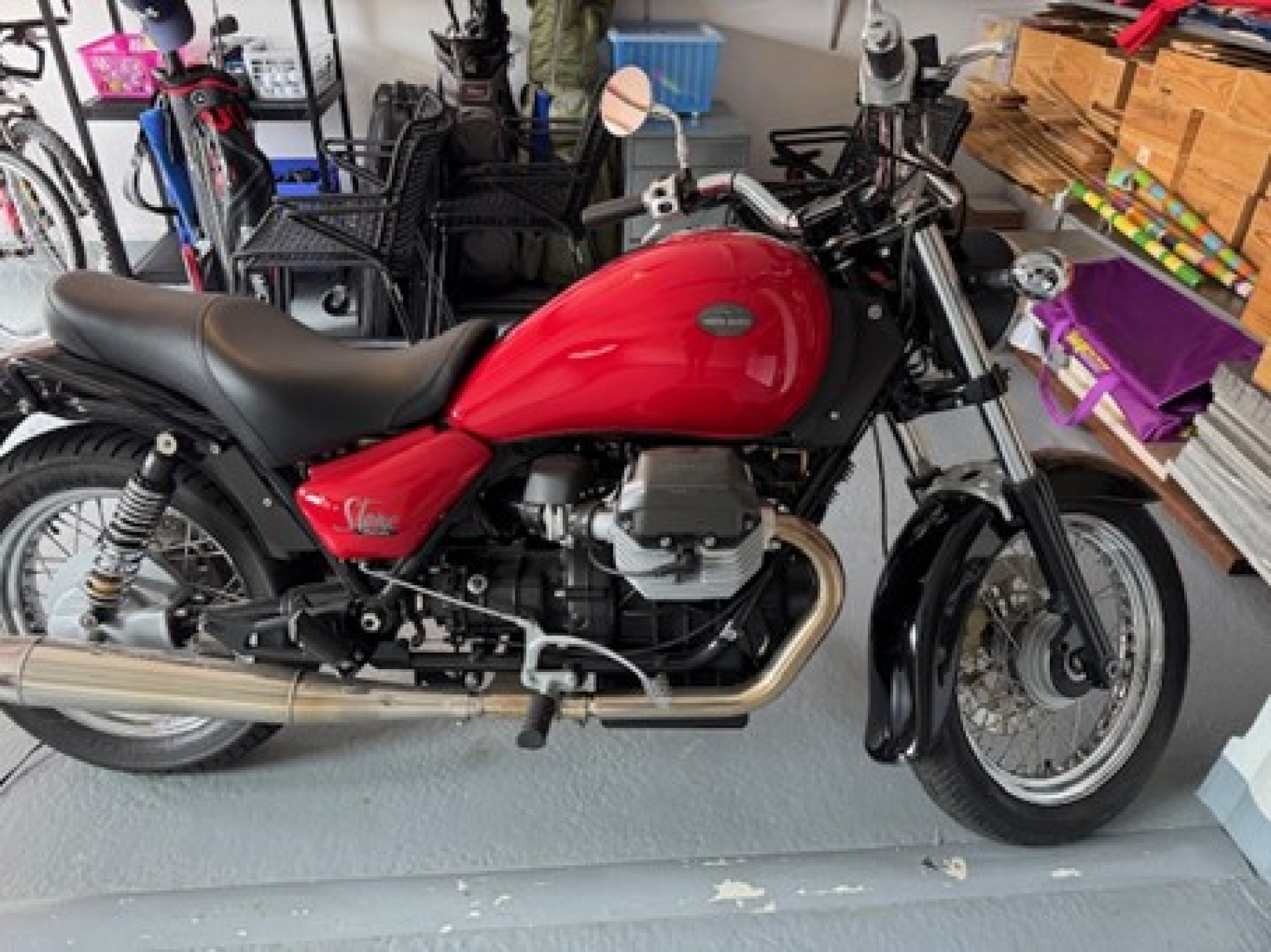 MOTO GUZZI California 1100 Stone C-showroom-element-2