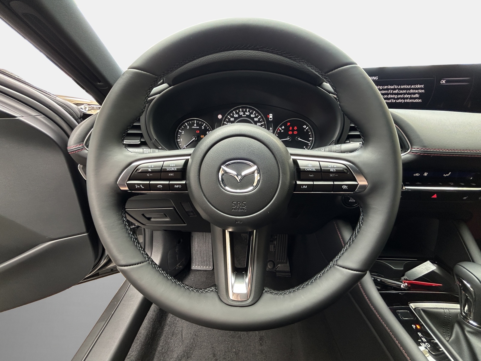 MAZDA 3 2.0/186 Homura 4x4-image-12