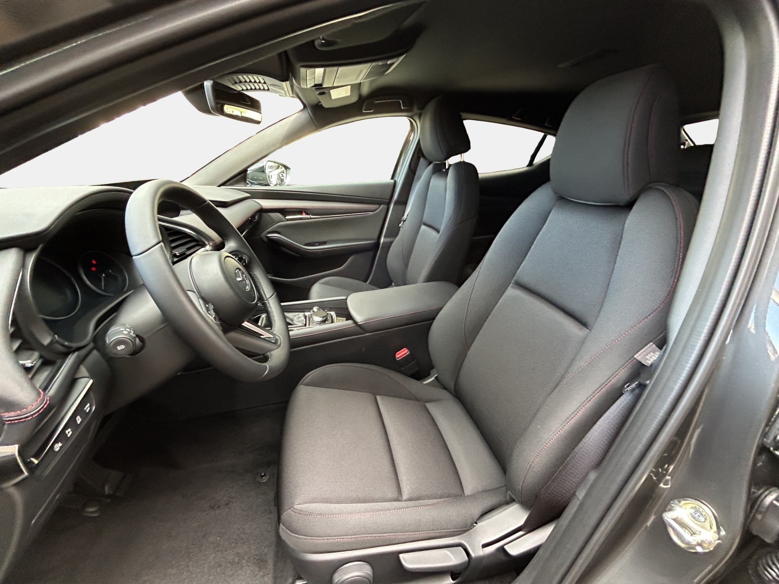 MAZDA 3 2.0/186 Homura 4x4-image-9