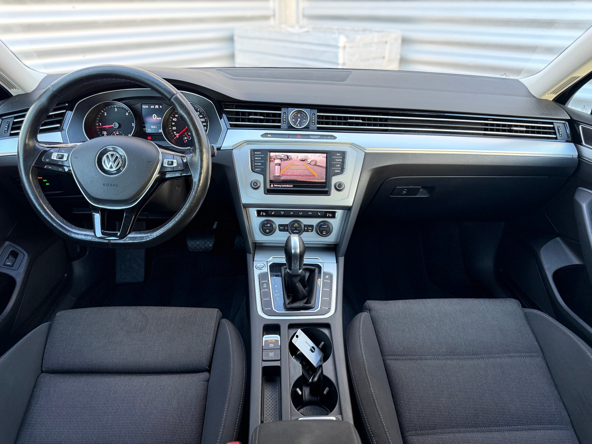 VW Passat Variant 2.0 TDI SCR BMT Highline DSG-image-8