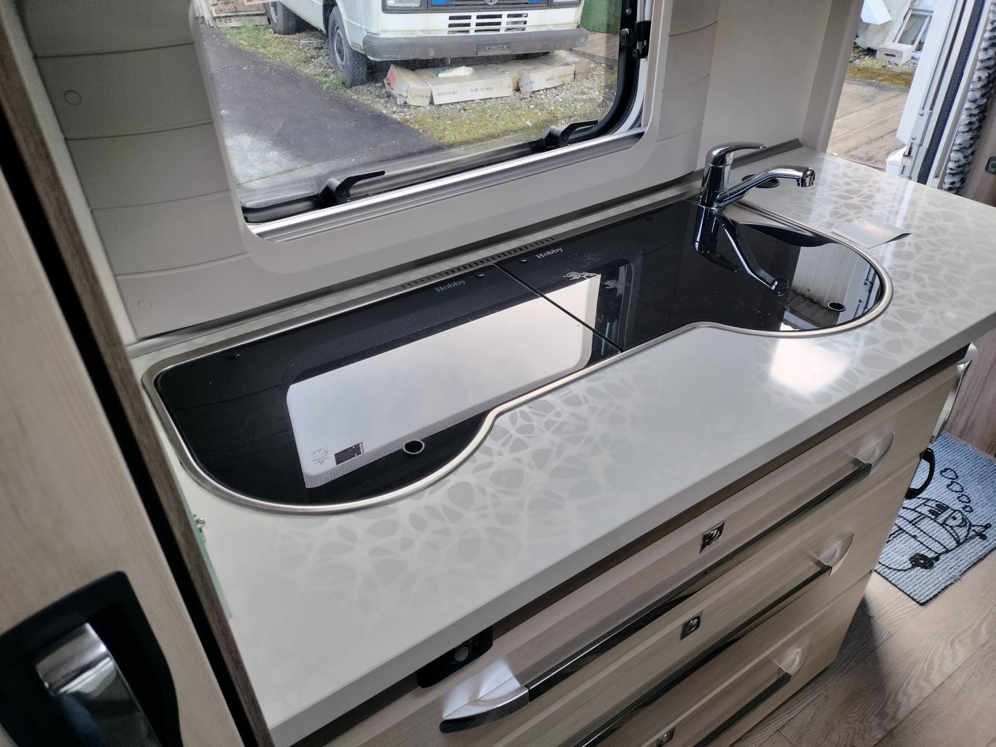 HOBBY 650 De Luxe 2 Achser-image-14