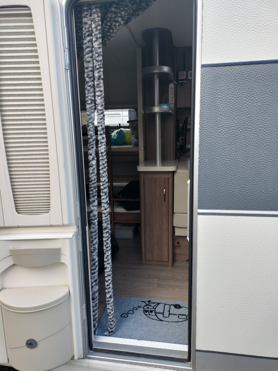 HOBBY 650 De Luxe 2 Achser-image-7