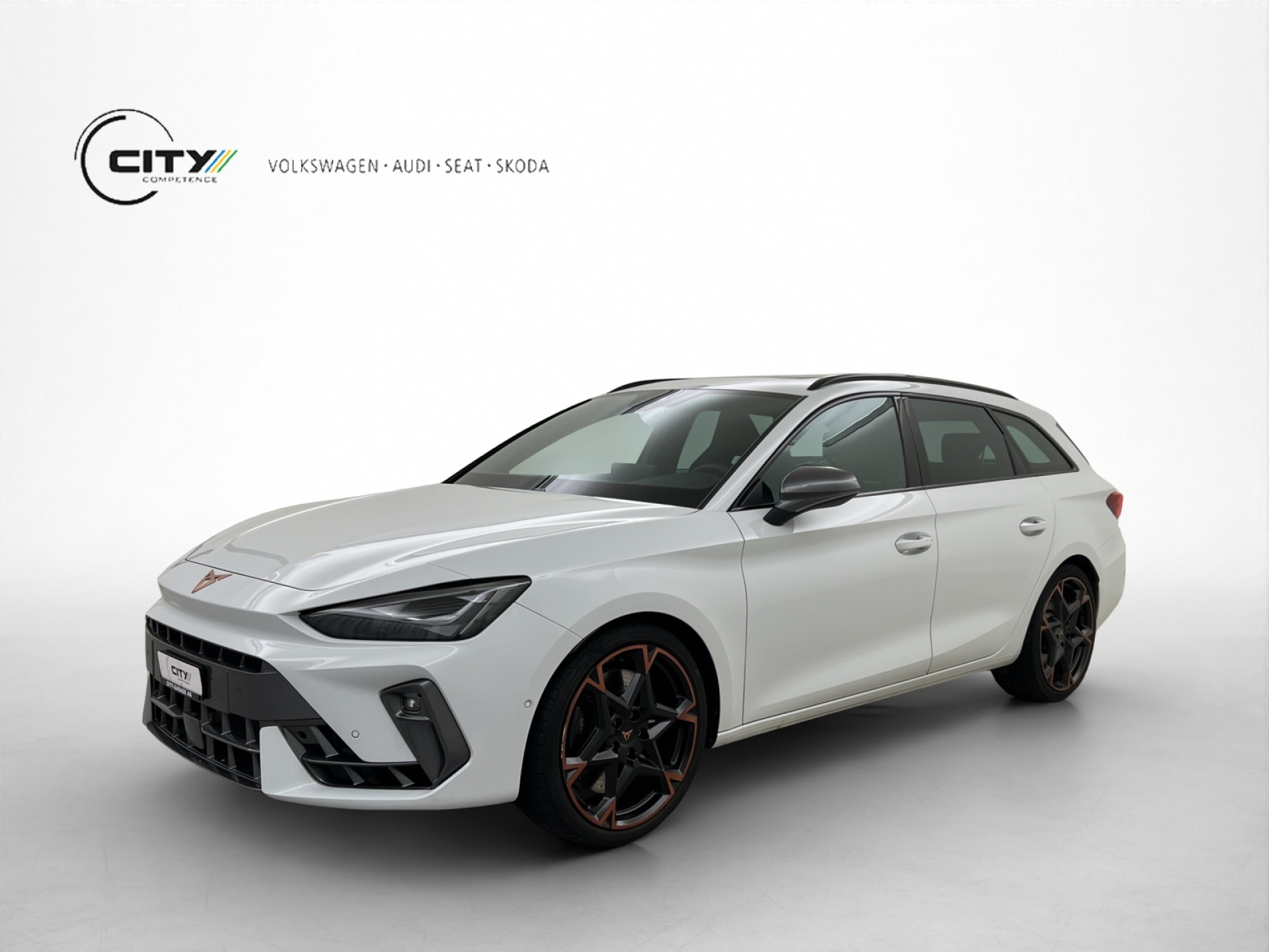 CUPRA Leon ST 2.0 TSI 333PS VZ 4Drive-image-0