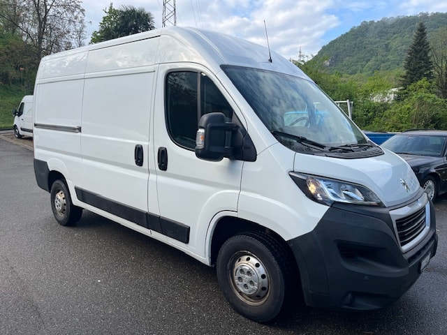 PEUGEOT Boxer 2.0 HDI 335 Active L2H2-image-2