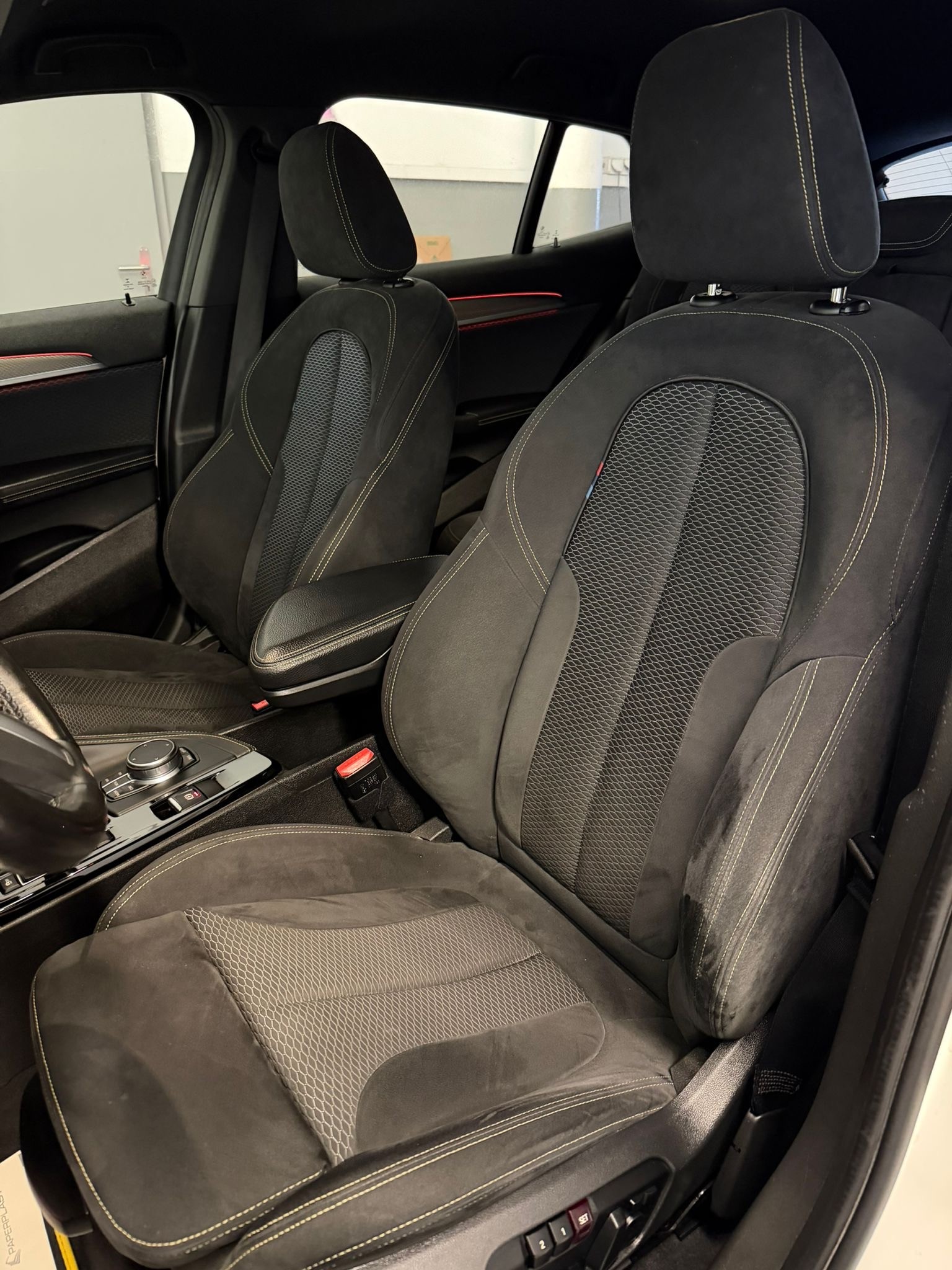 BMW X2 sDrive 18i-image-8