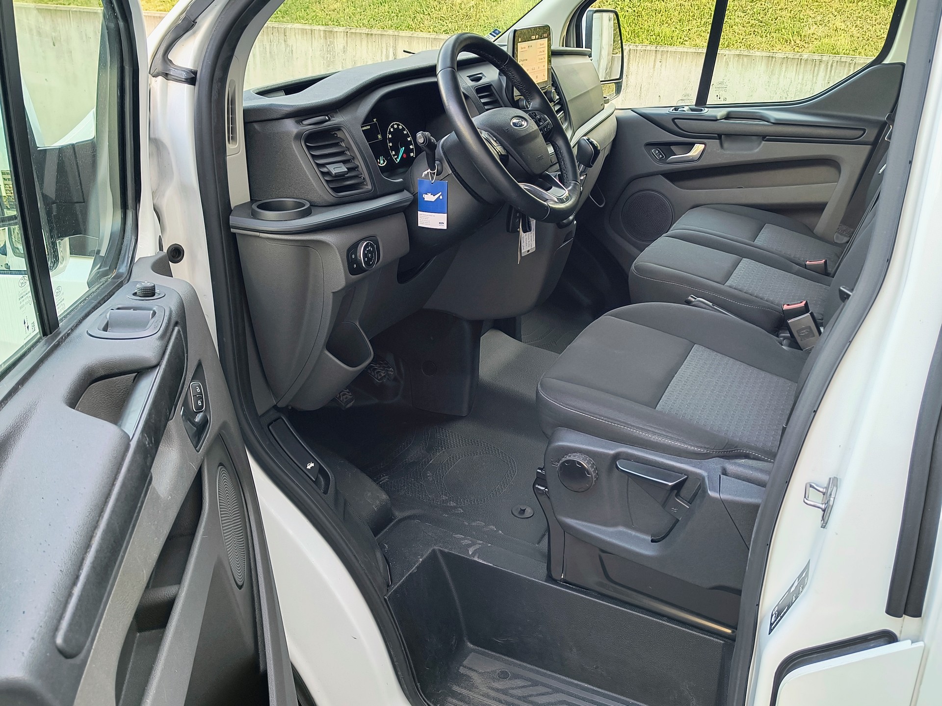 FORD Transit Custom Van 300 L1H1 Trend-image-7
