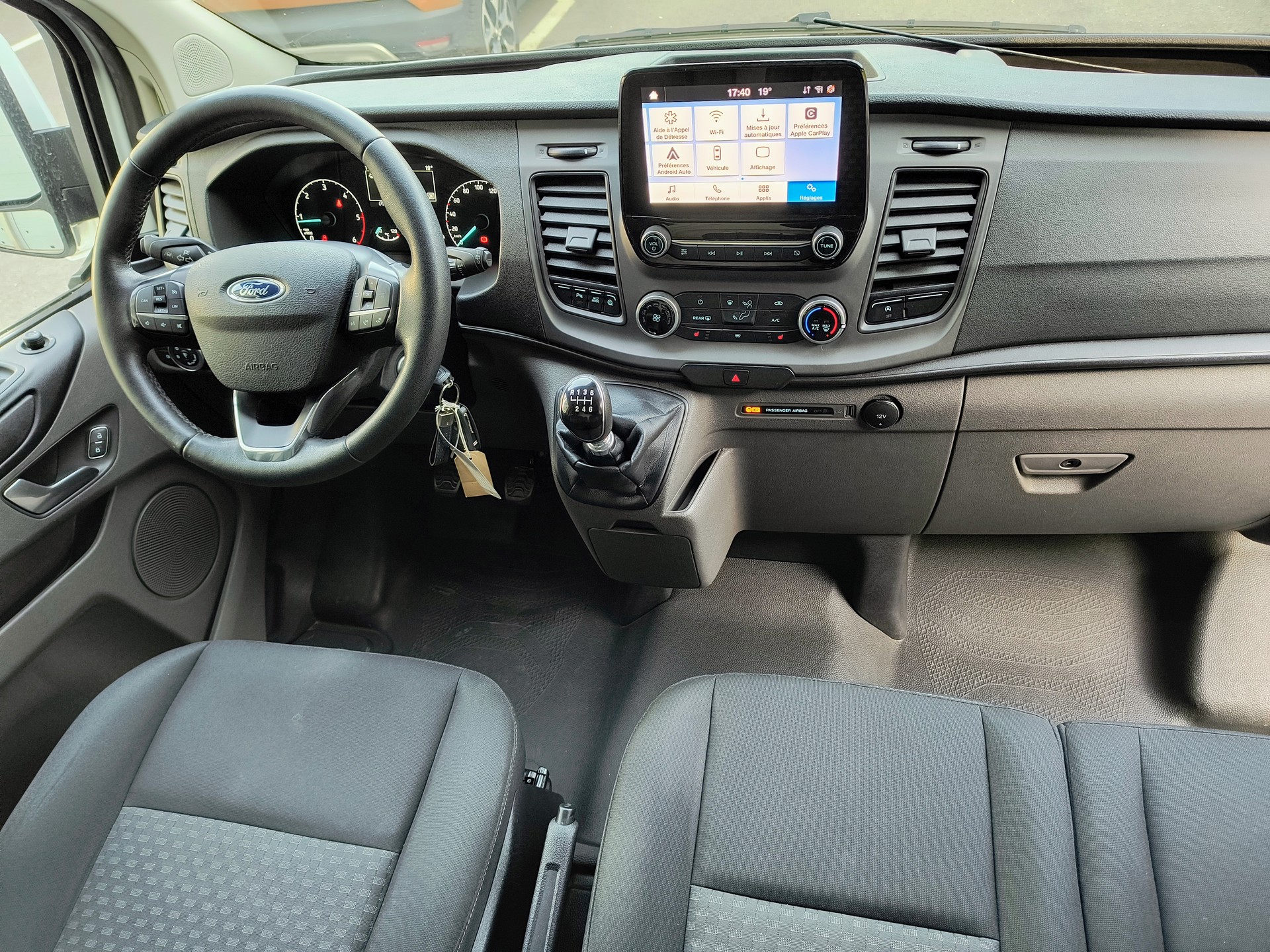 FORD Transit Custom Van 300 L1H1 Trend-image-6