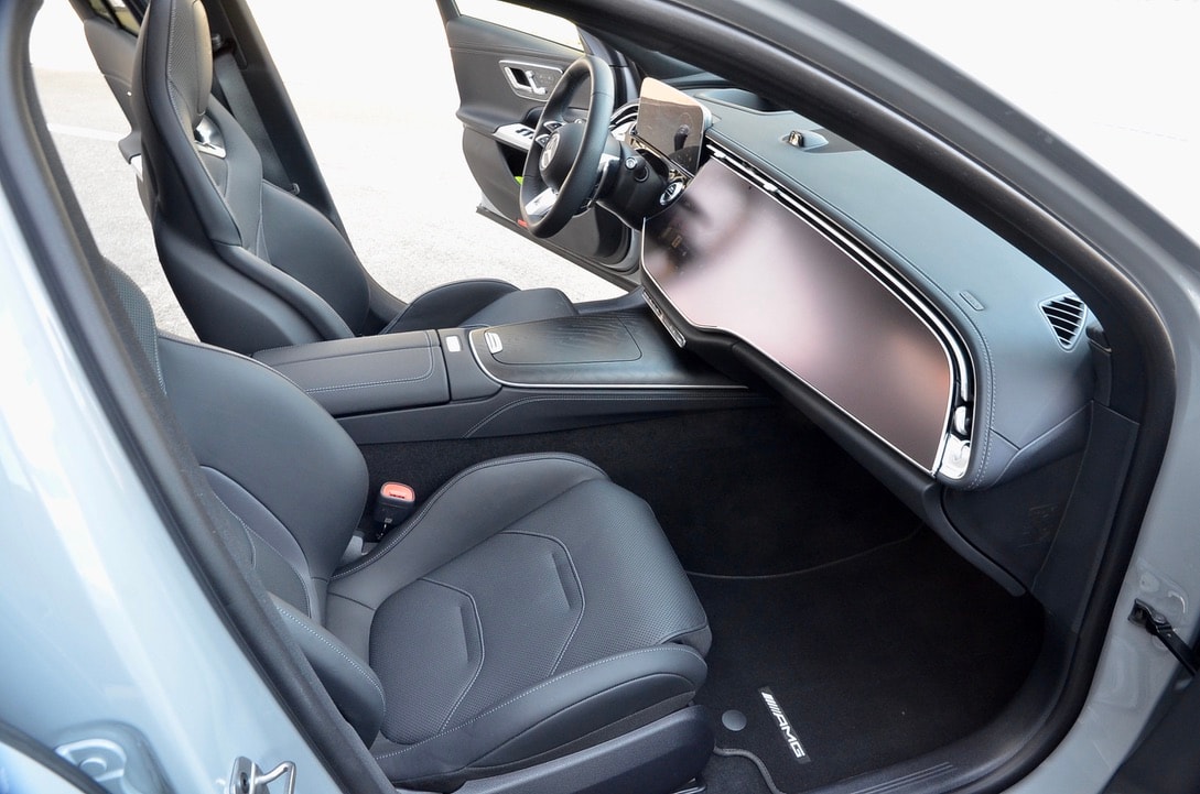 MERCEDES-BENZ E 53 AMG Hybrid 4Matic+ 9G-Tronic-showroom-element-3