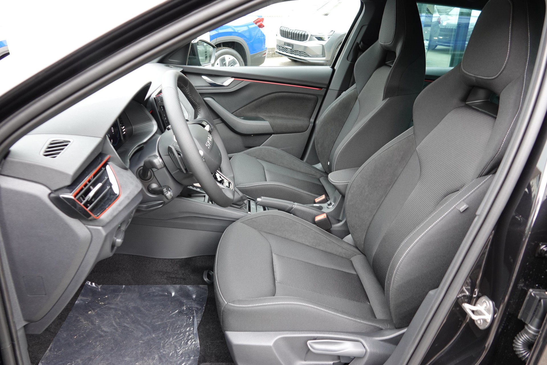 SKODA Scala 1.5 TSI Dynamic DSG-image-12