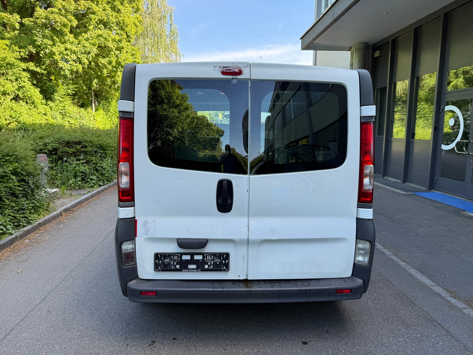 RENAULT Trafic 2.0 dCi 90 2.7t L1H1-image-4