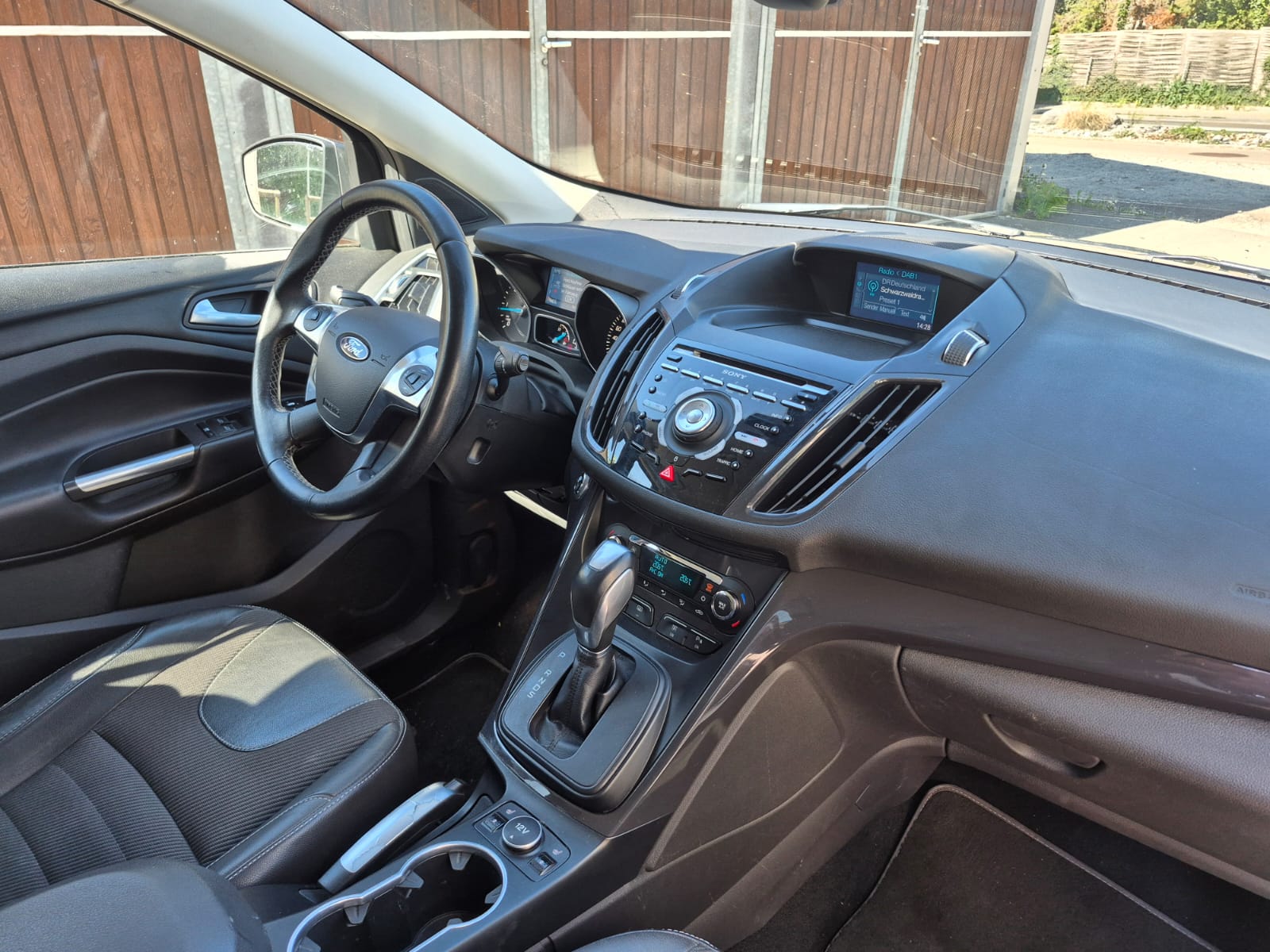 FORD Kuga 2.0 TDCi Titanium 4WD PowerShift-image-7