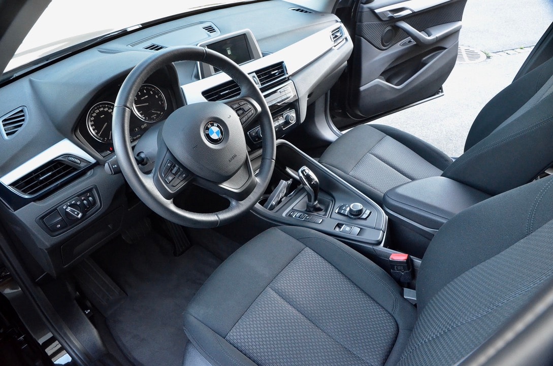 BMW X1 sDrive 18i Steptronic DSK-image-14