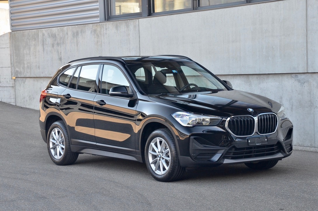 BMW X1 sDrive 18i Steptronic DSK-image-5