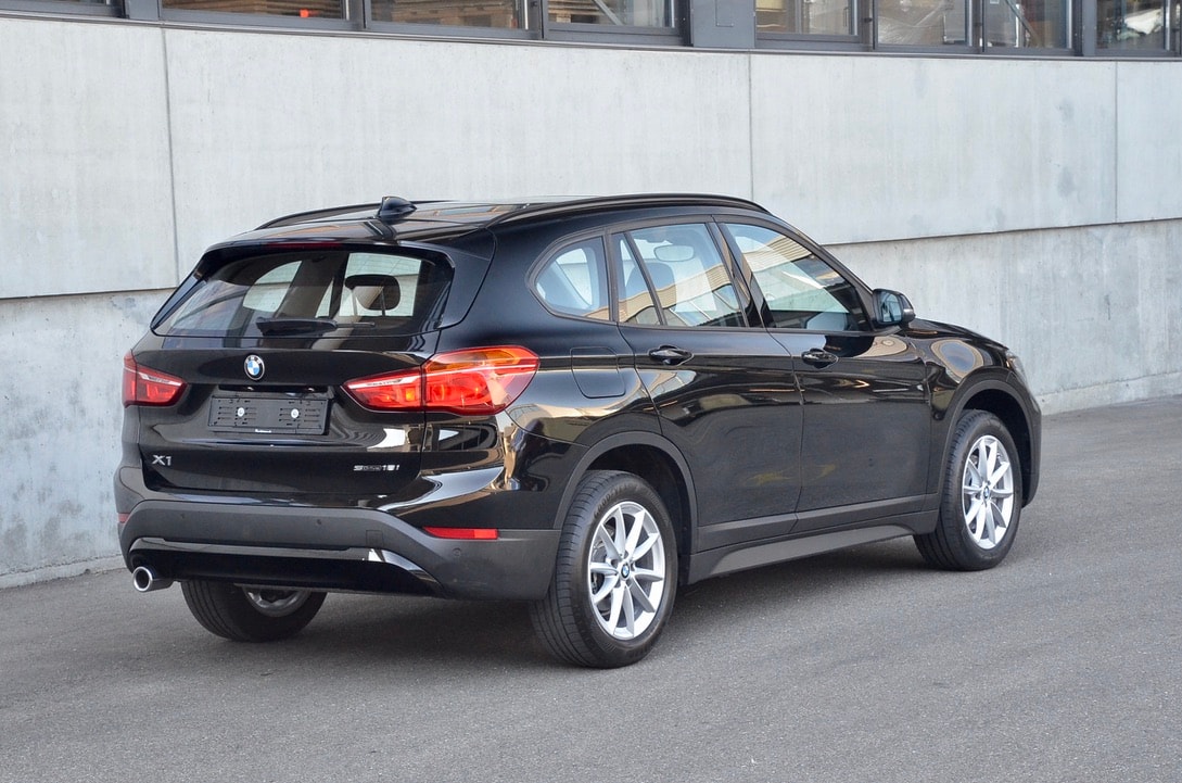 BMW X1 sDrive 18i Steptronic DSK-image-7