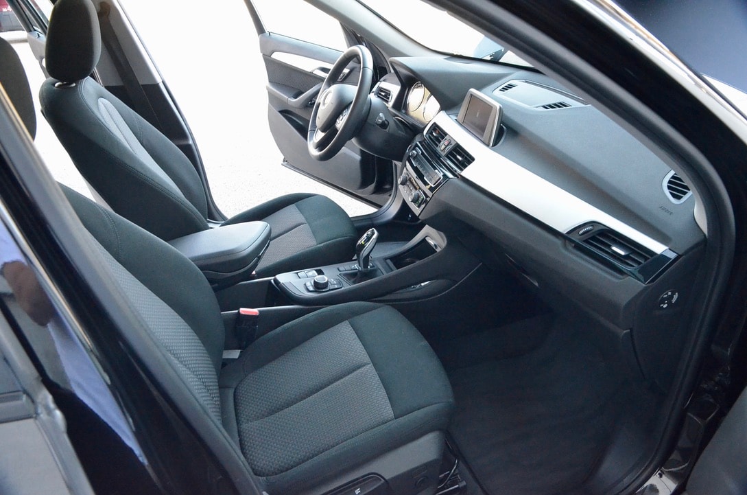 BMW X1 sDrive 18i Steptronic DSK-image-24