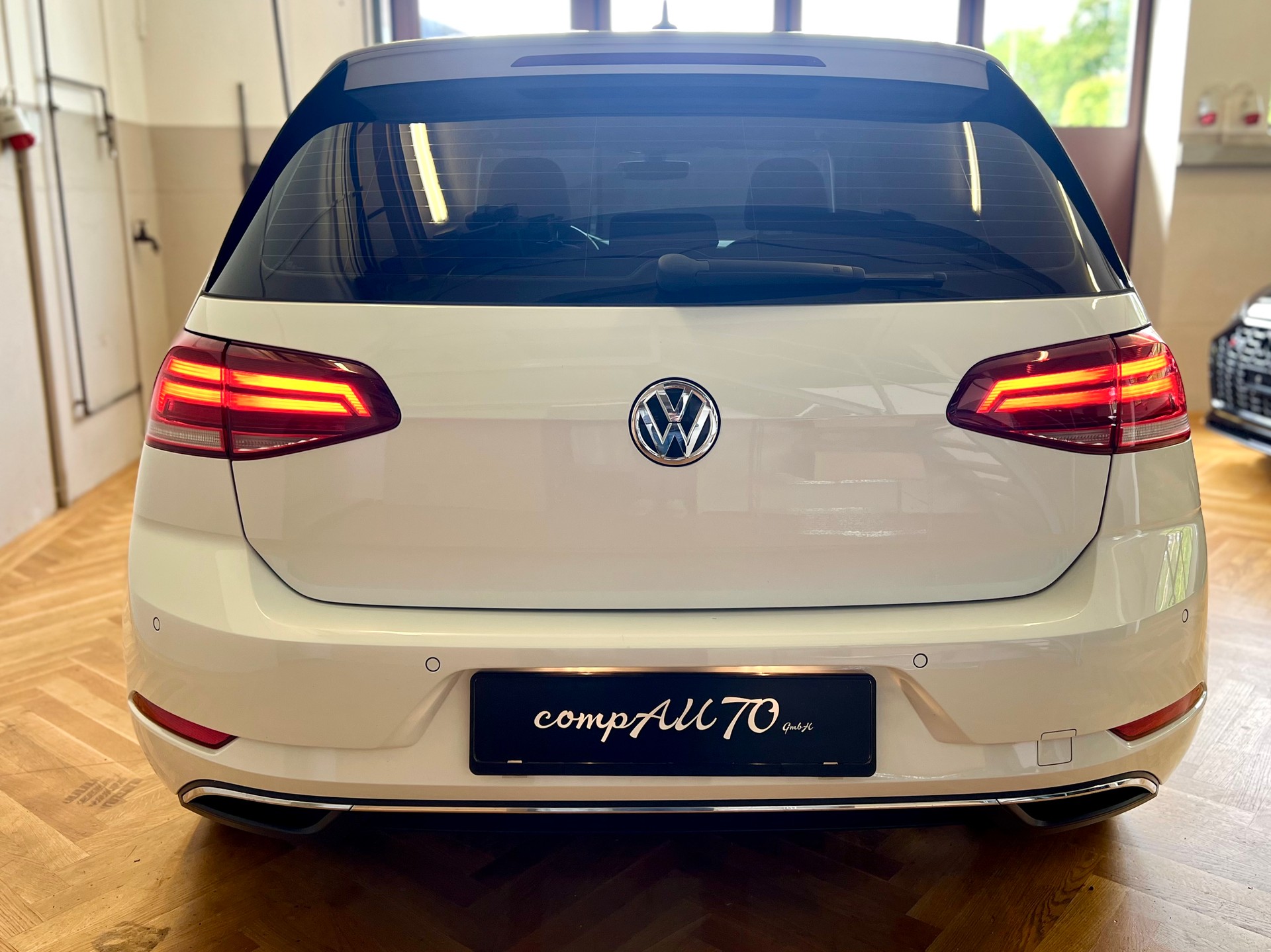 VW Golf 1.5 TSI EVO Highline DSG Facelift-image-9
