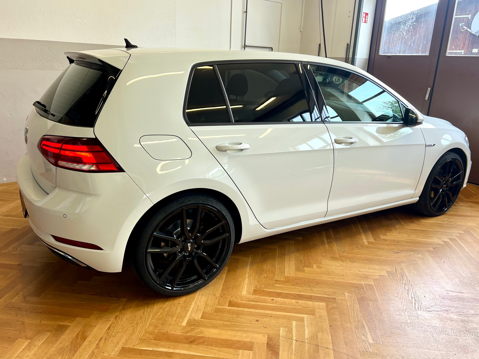 VW Golf 1.5 TSI EVO Highline DSG Facelift-image-7